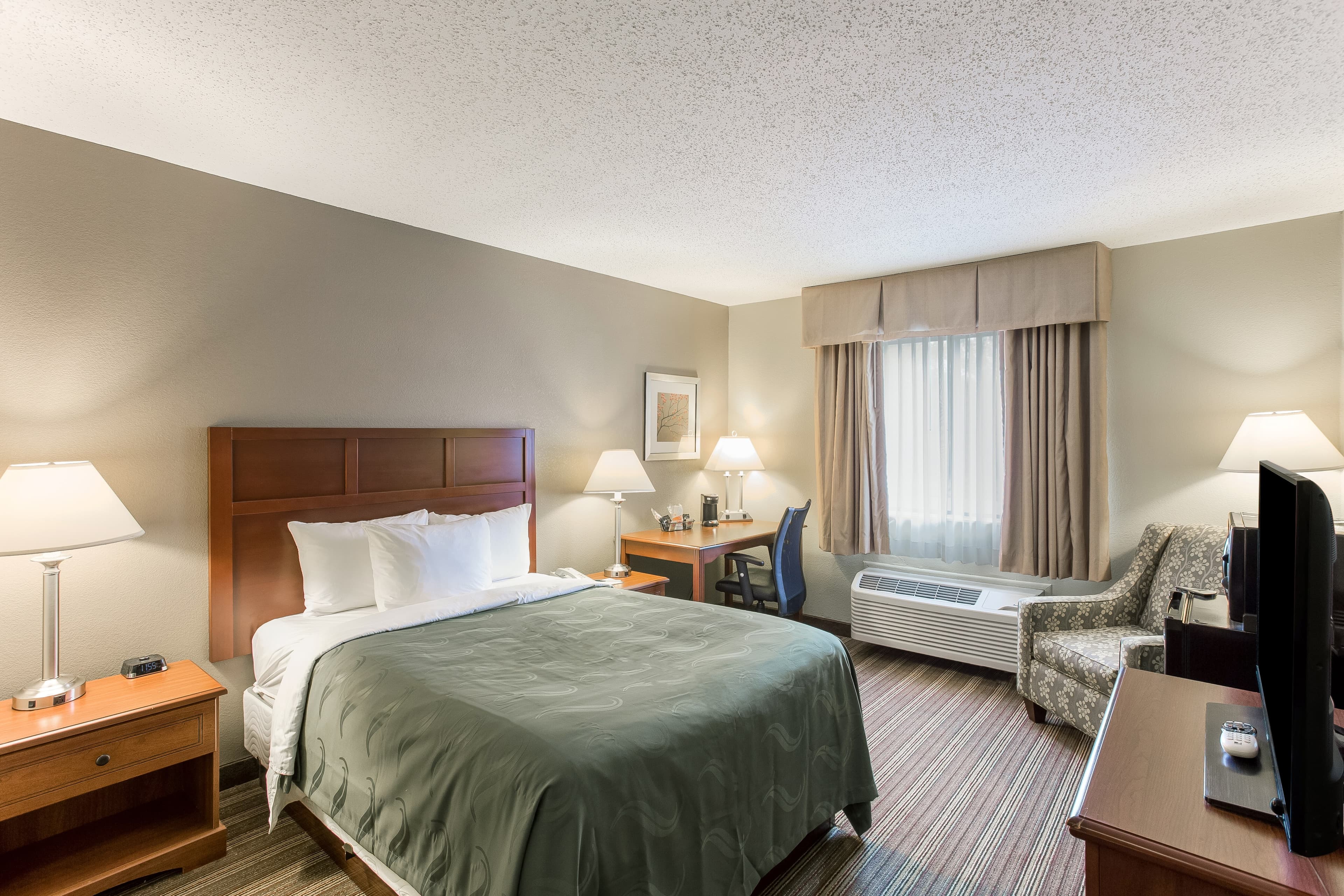Quality Inn Athens — 7