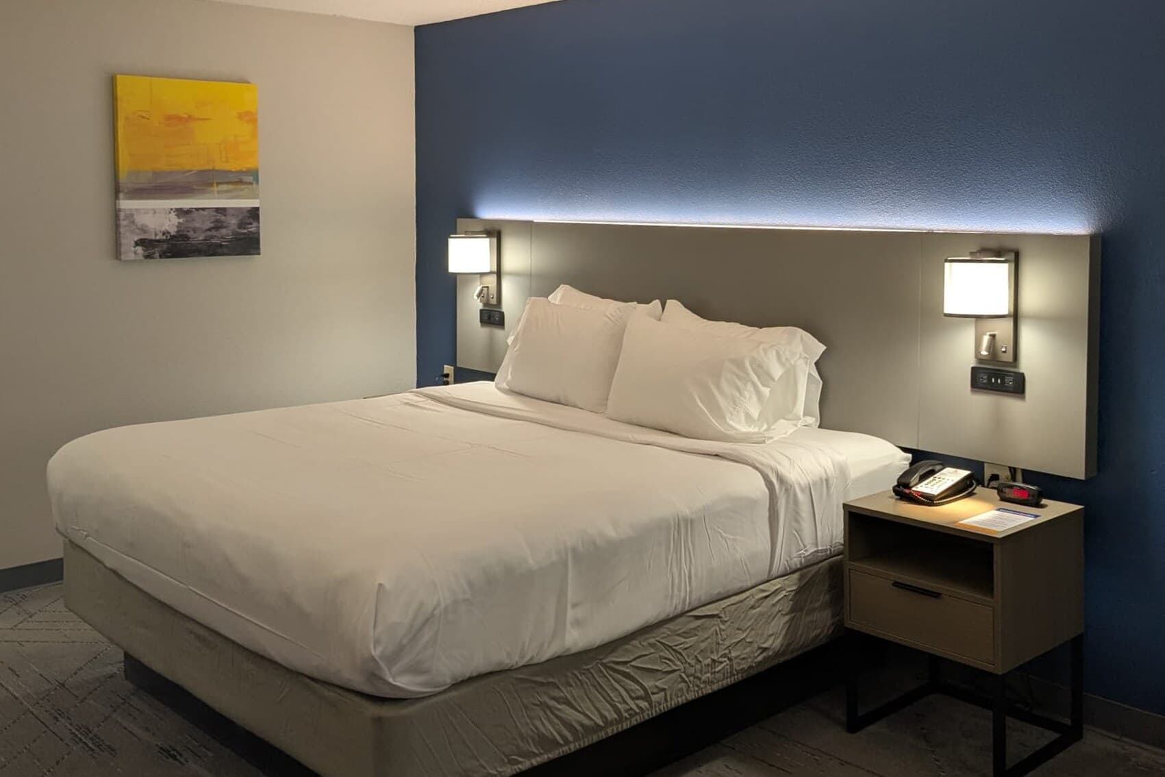 Comfort Inn & Suites Sharonville - Cincinnati North - Image 3