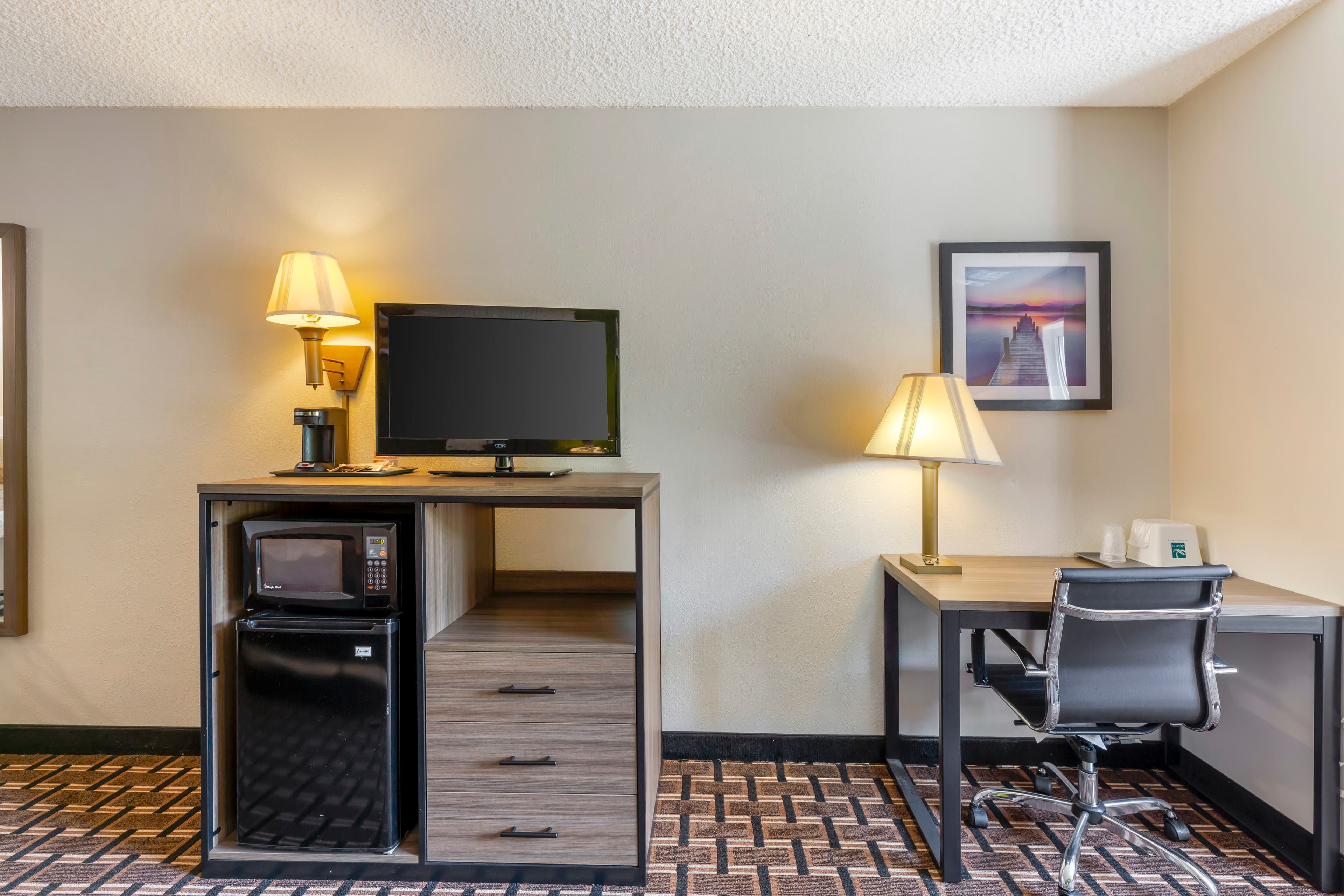 Quality Inn Huron — 7