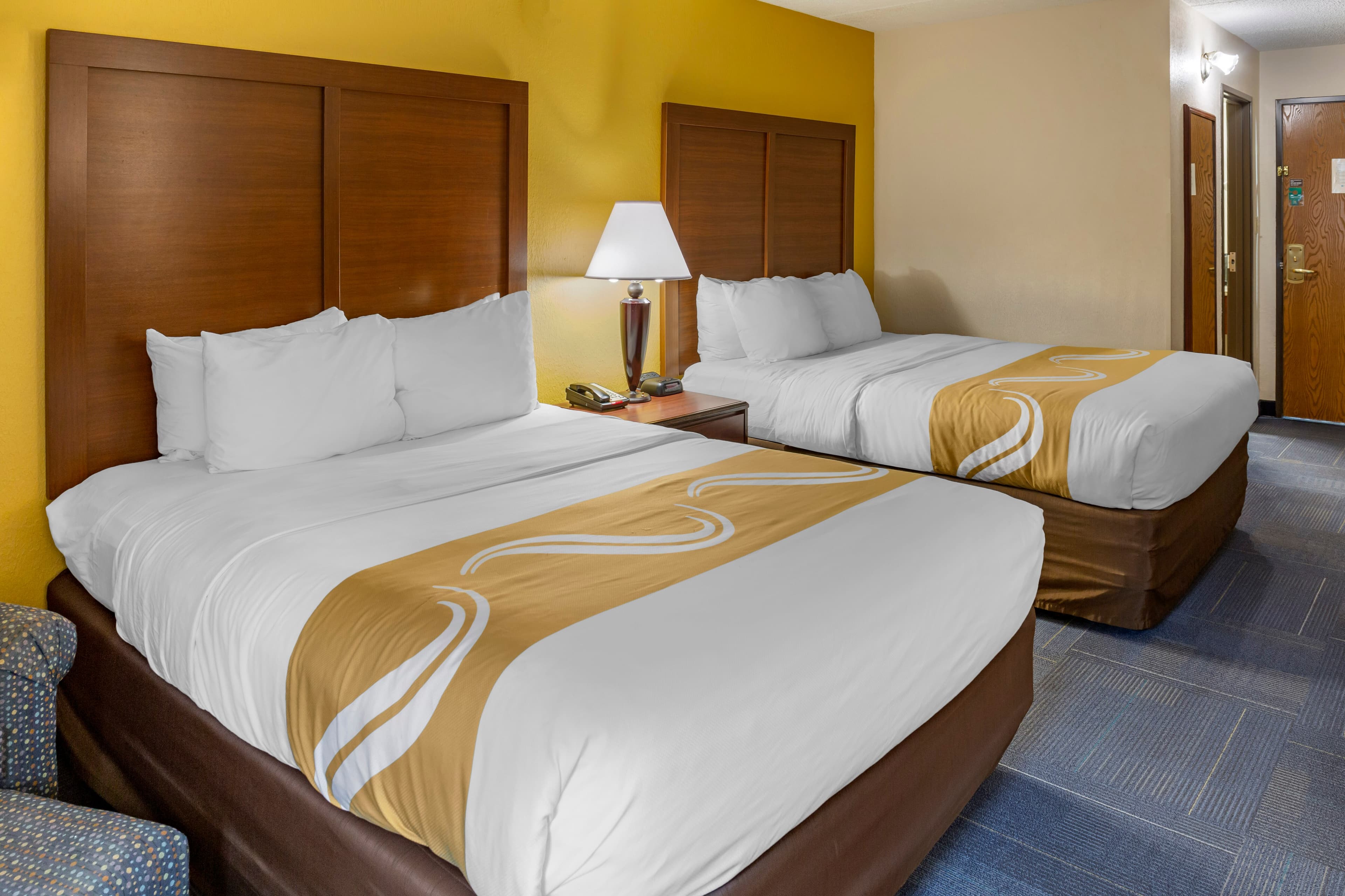 Quality Inn & Suites Zanesville City Center - Image 4