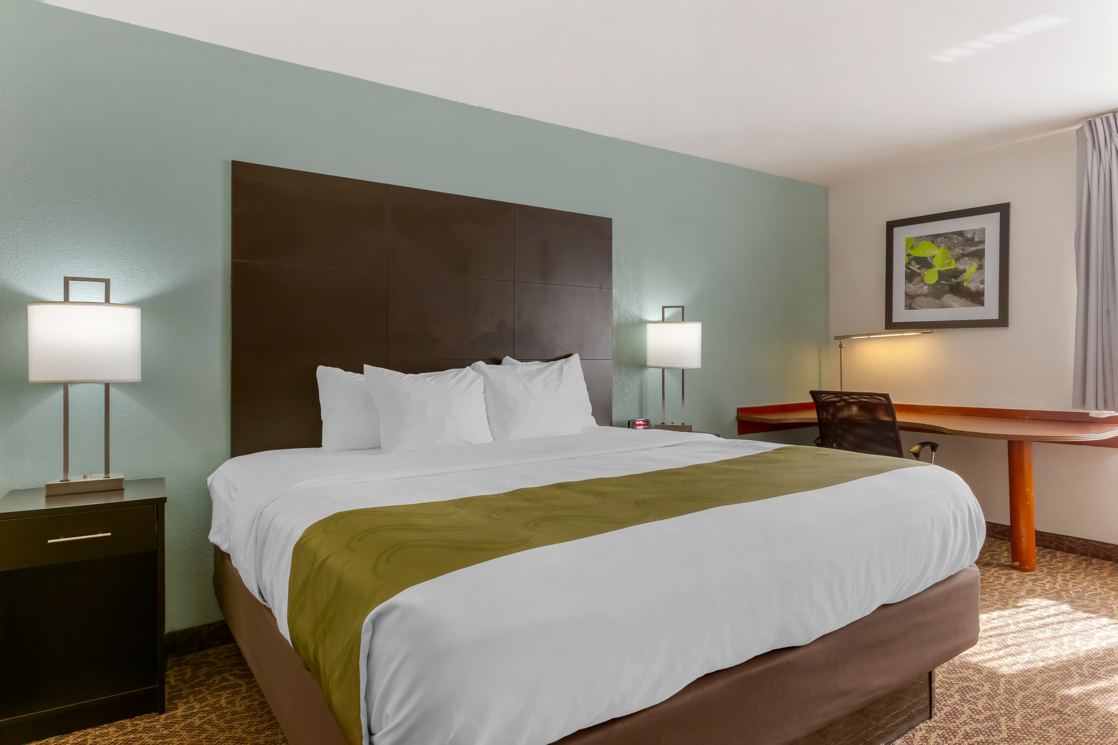 Quality Inn Alexis Rd — 7