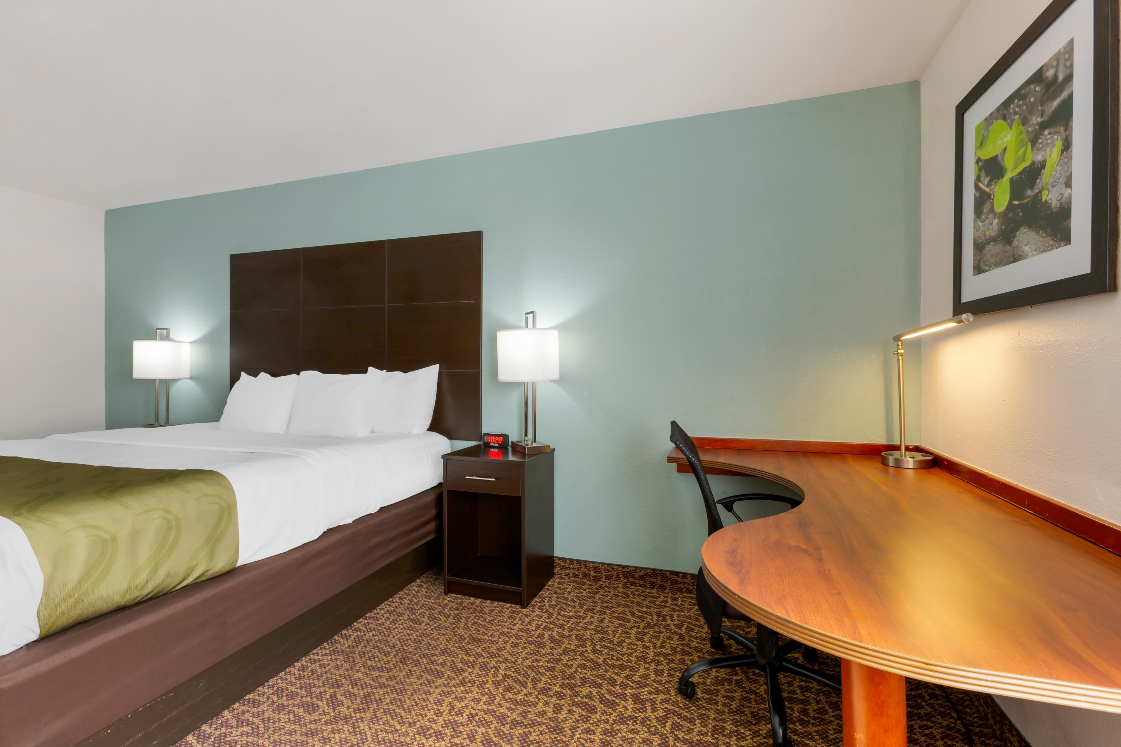 Quality Inn Alexis Rd — 9