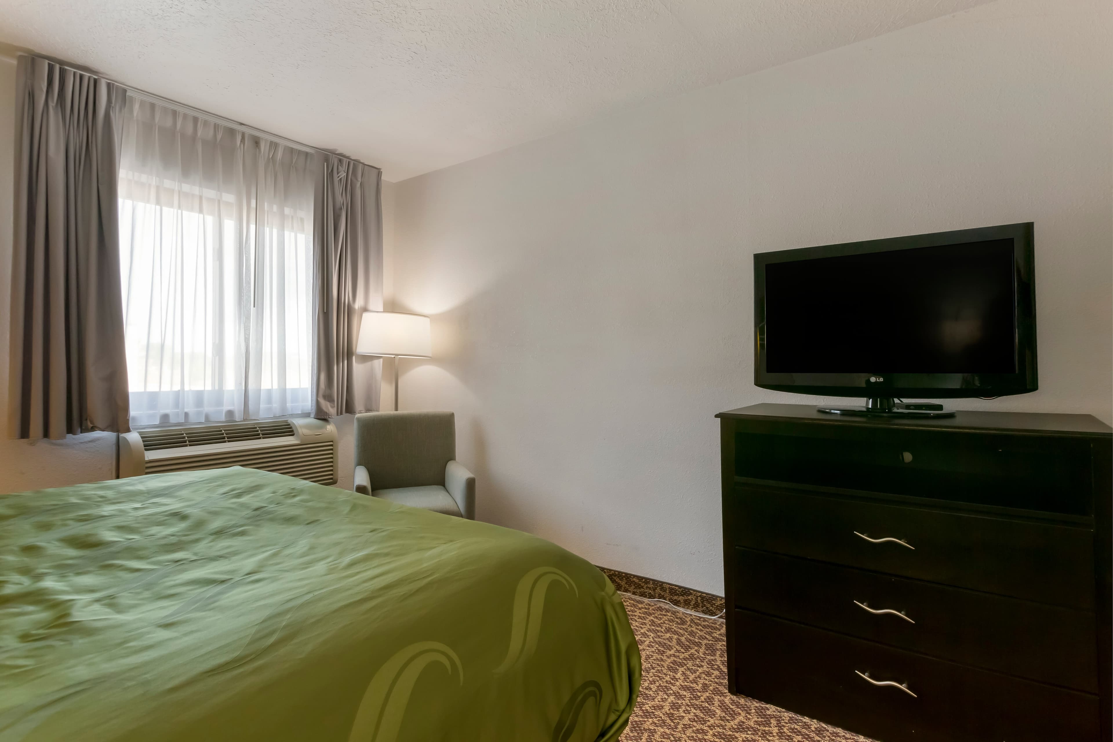 Quality Inn Alexis Rd — 18