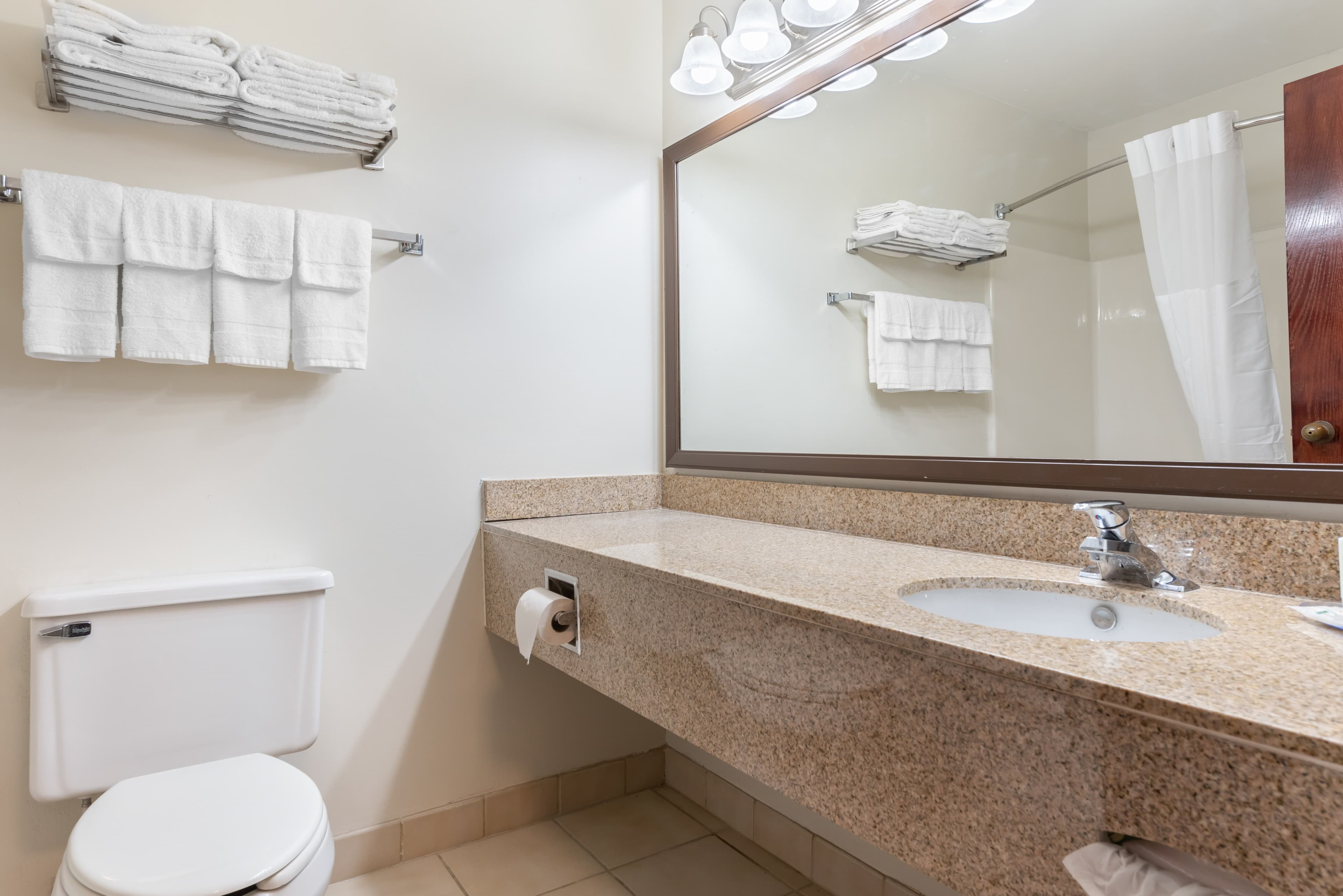 Quality Inn Fairborn near Wright Patterson AFB — 6