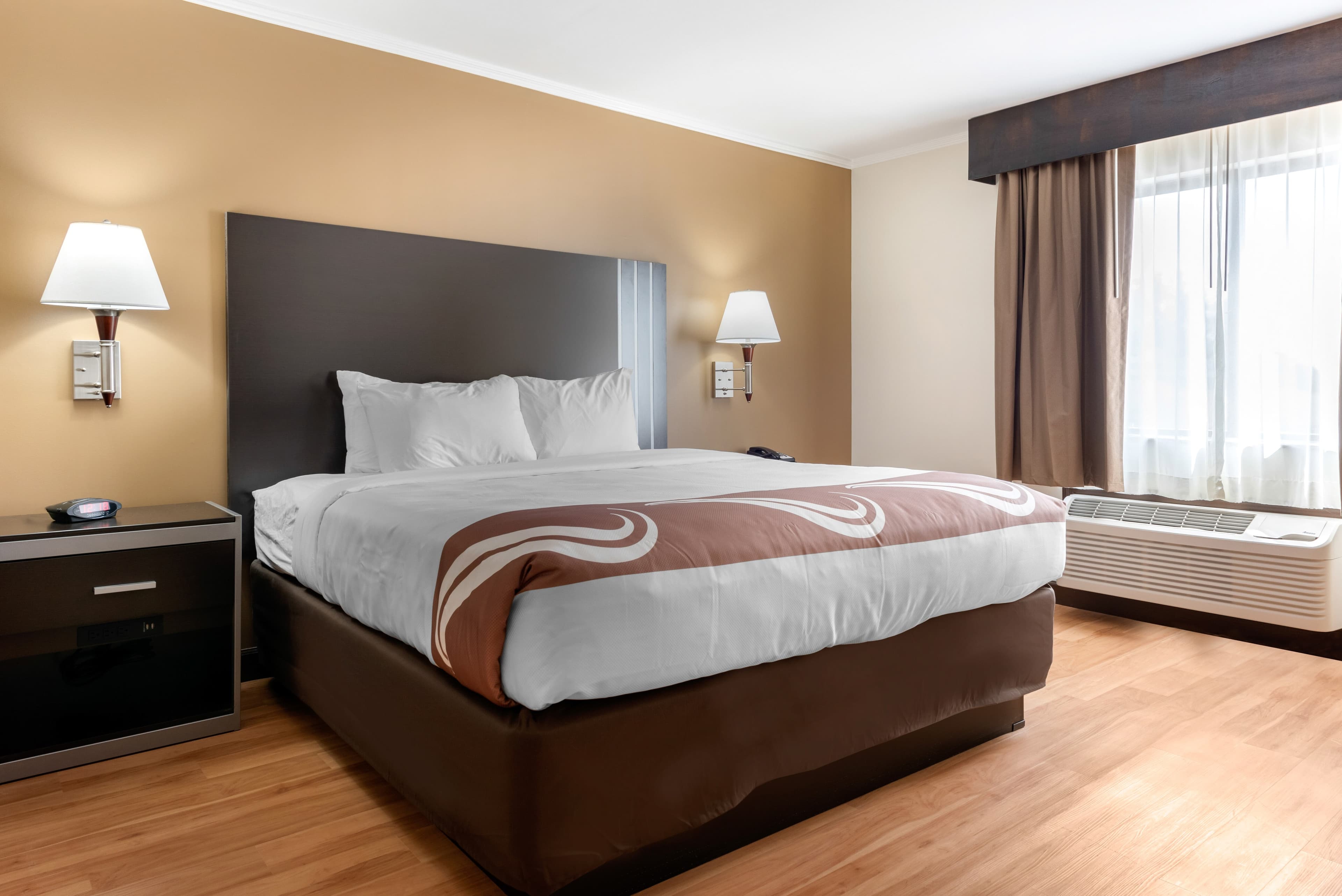 Quality Inn Fairborn near Wright Patterson AFB — 11