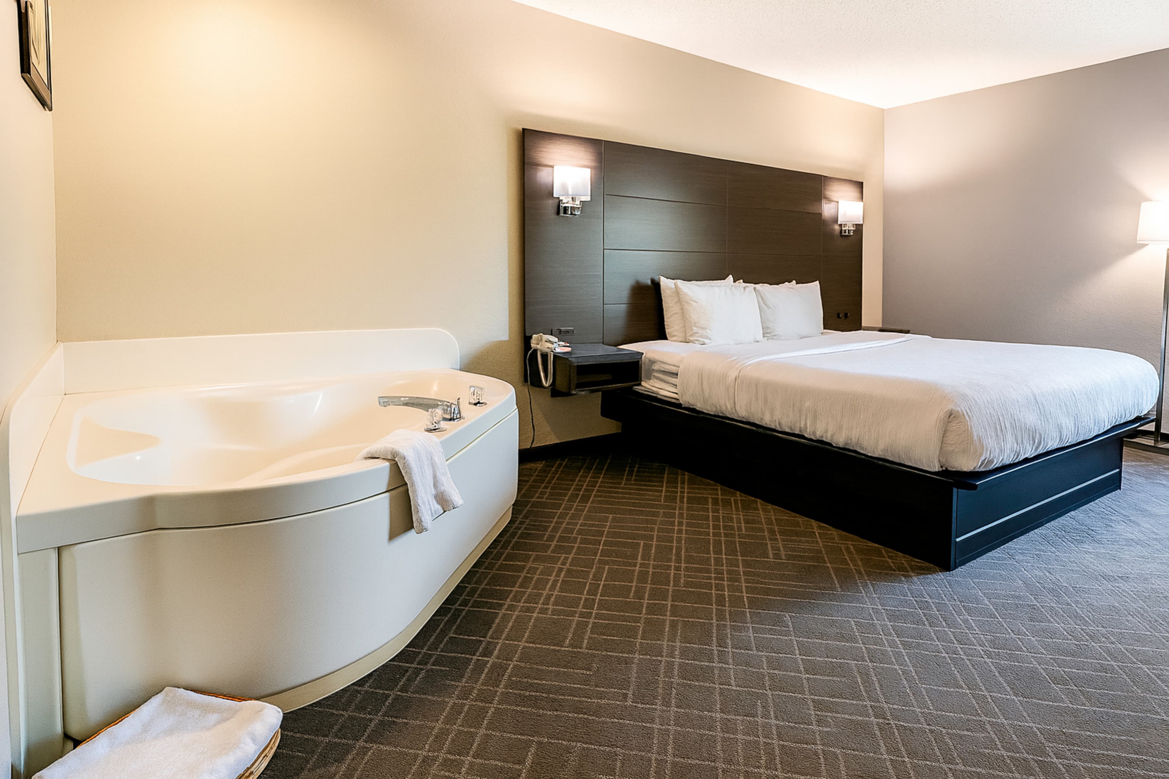 Quality Inn & Suites Circleville — 7