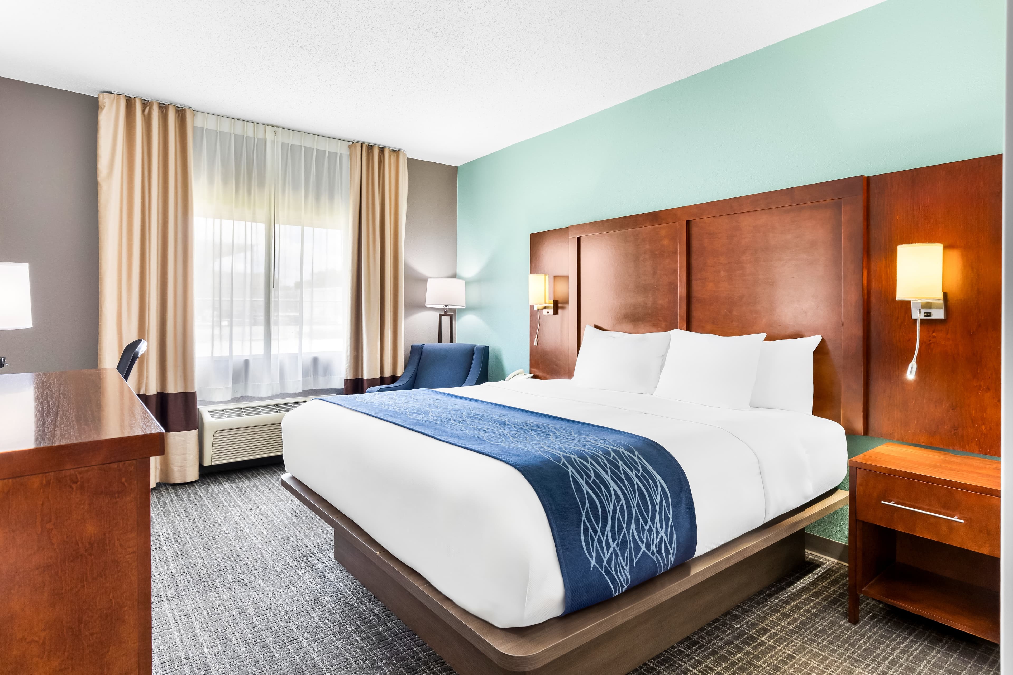 Comfort Inn — 7