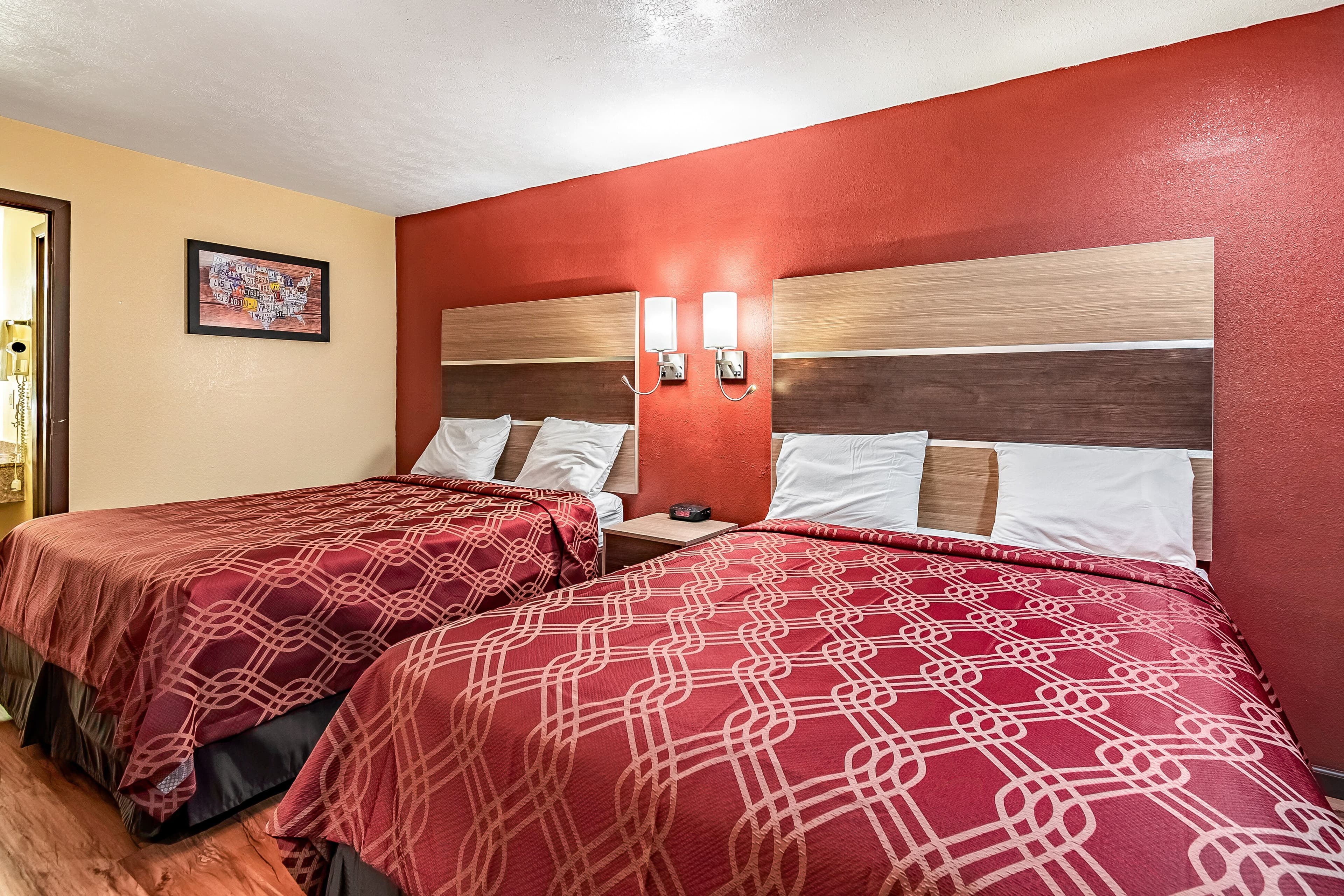 Econo Lodge Worthington - Columbus North — 6