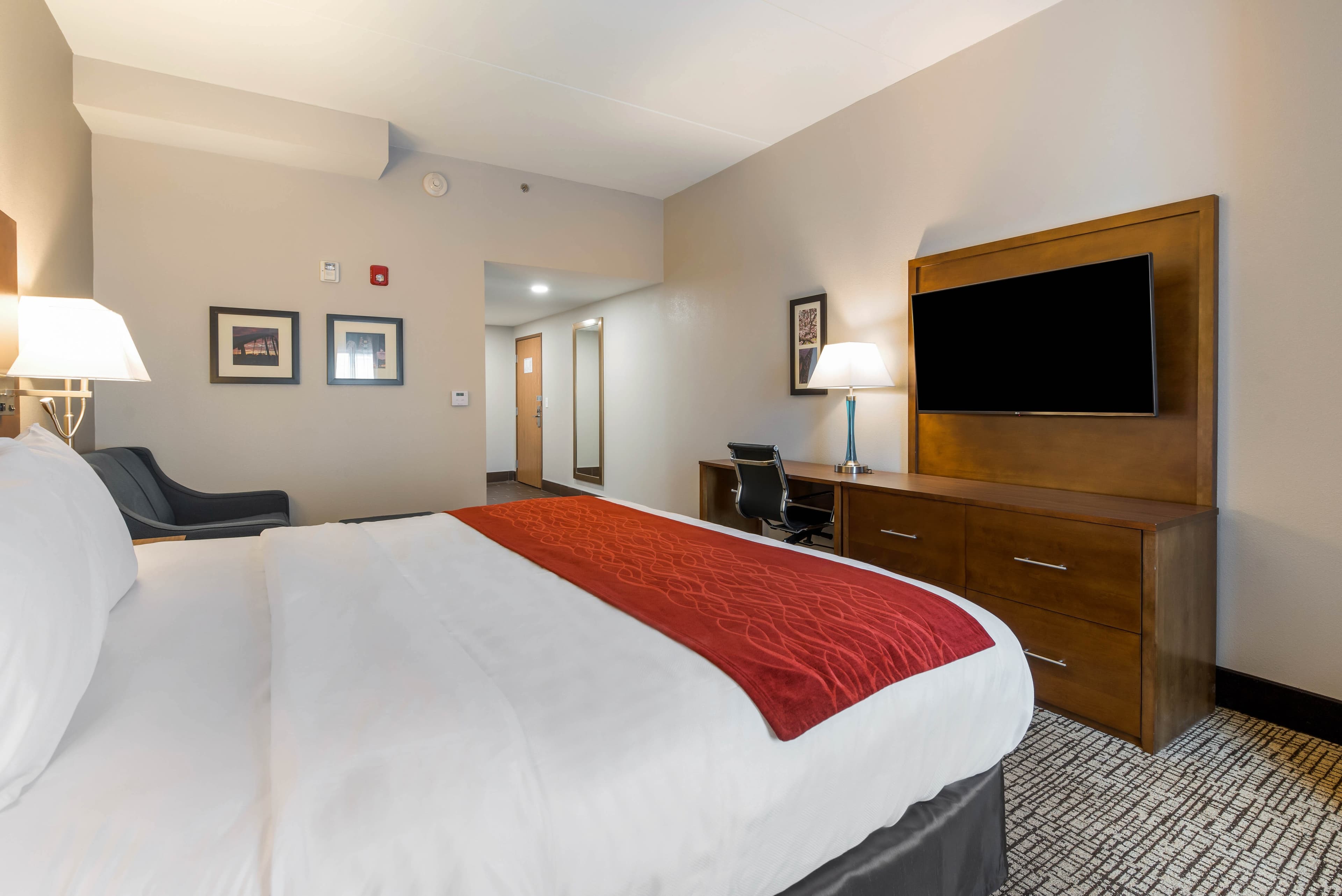 Comfort Inn Grove City - Columbus South - Image 3