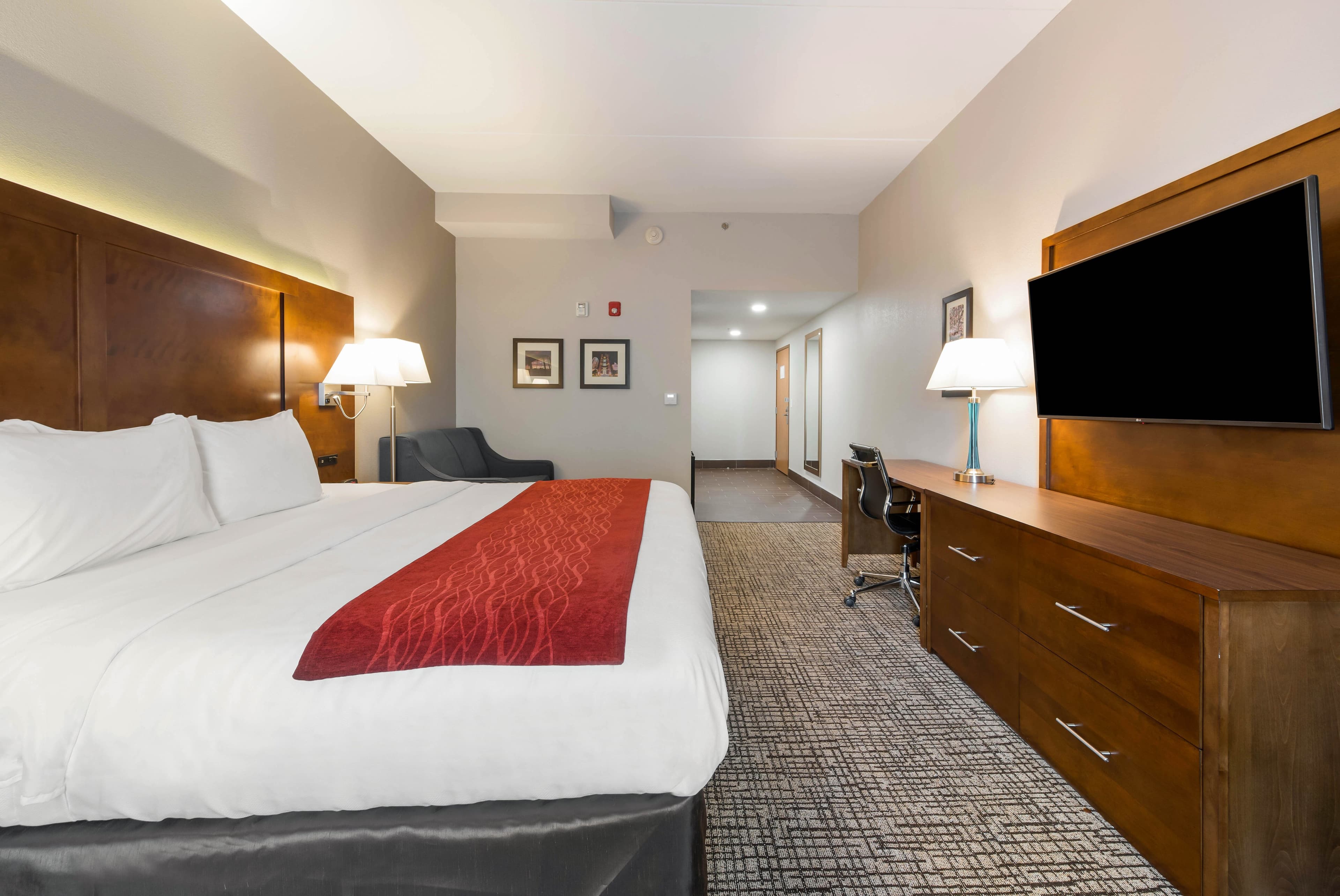Comfort Inn Grove City - Columbus South - Image 4