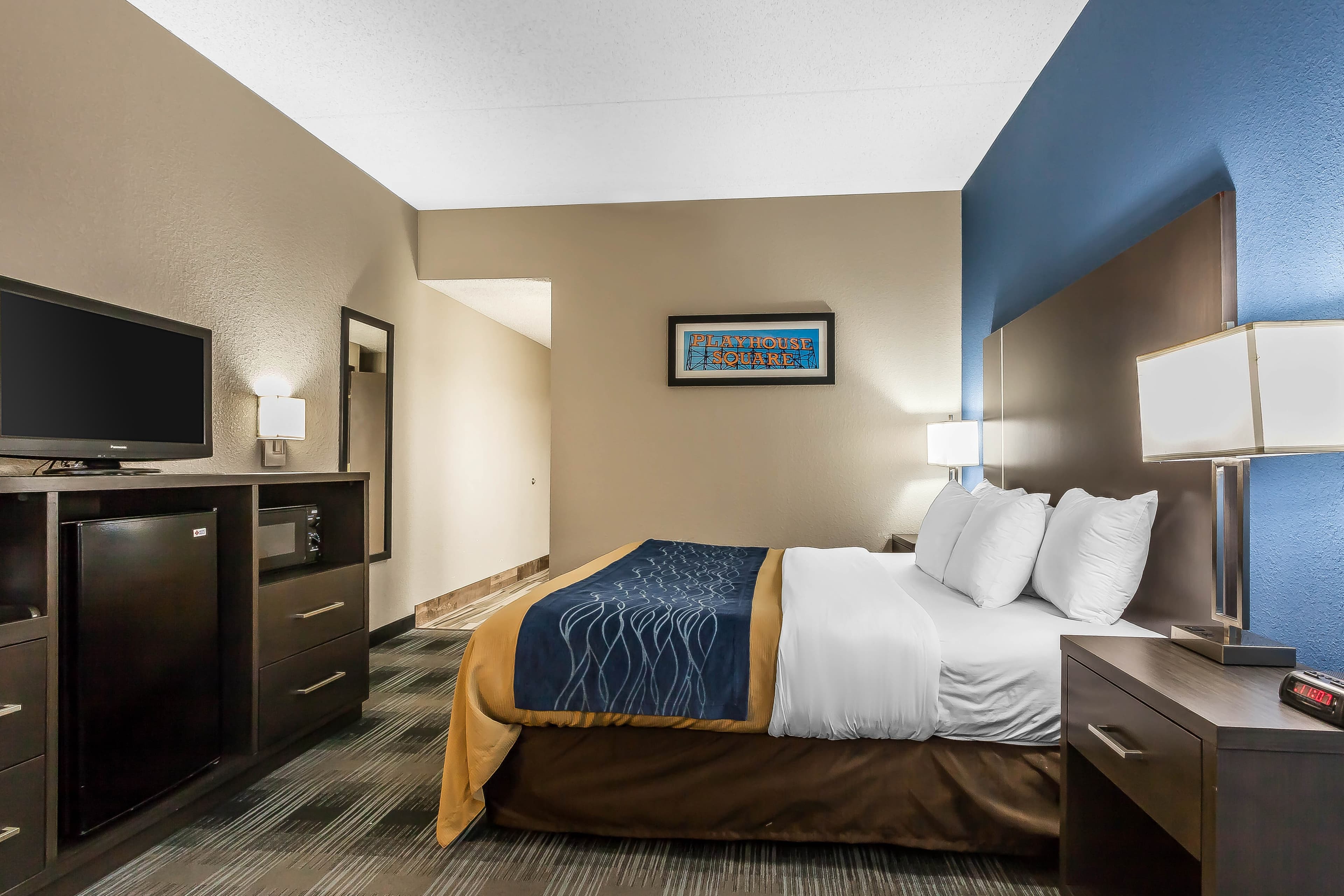 Comfort Inn Cleveland Airport - Image 4