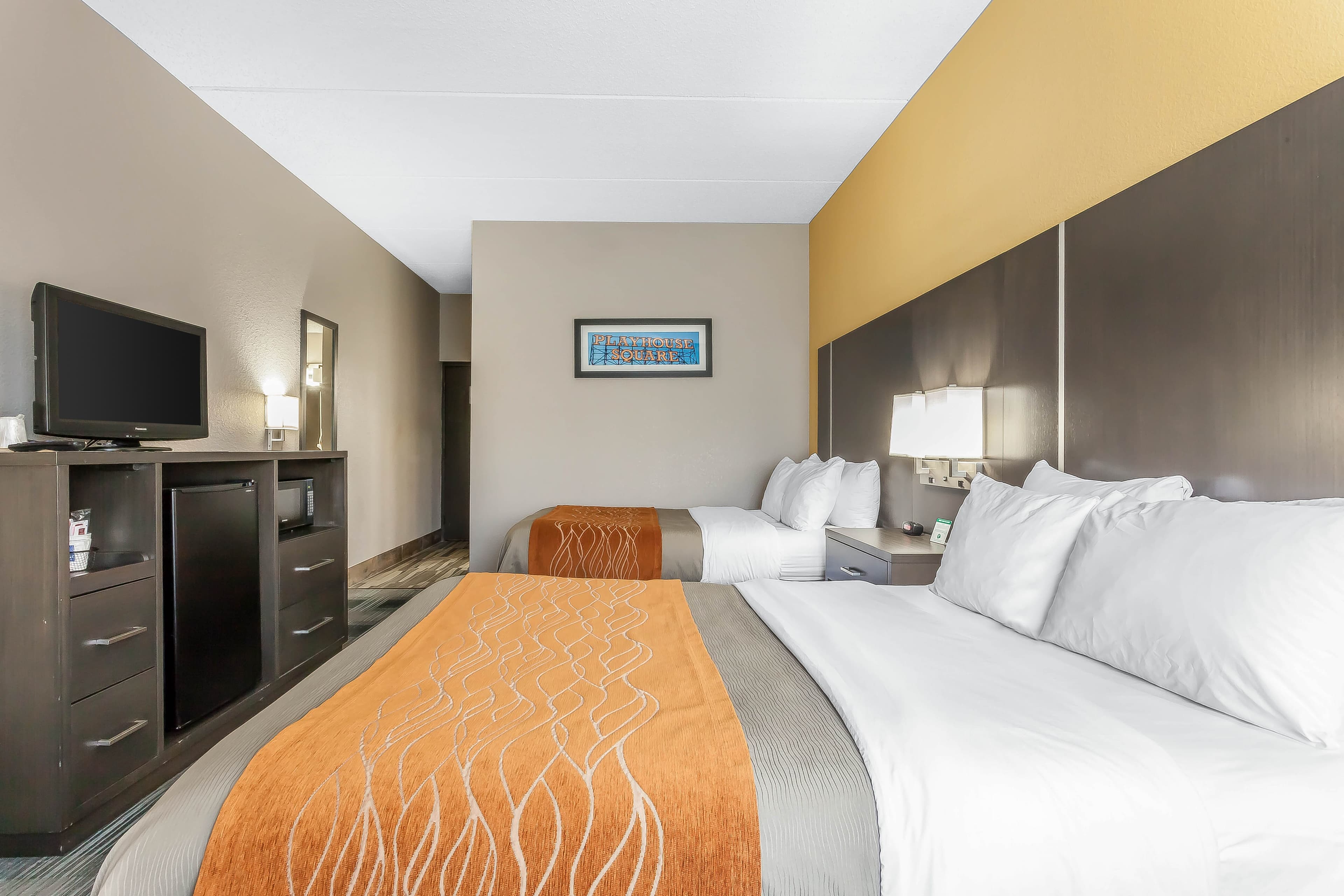 Comfort Inn Cleveland Airport — 8
