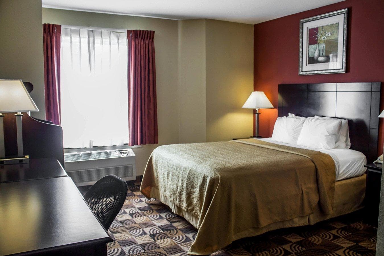 Quality Inn Brunswick Cleveland South - Image 4