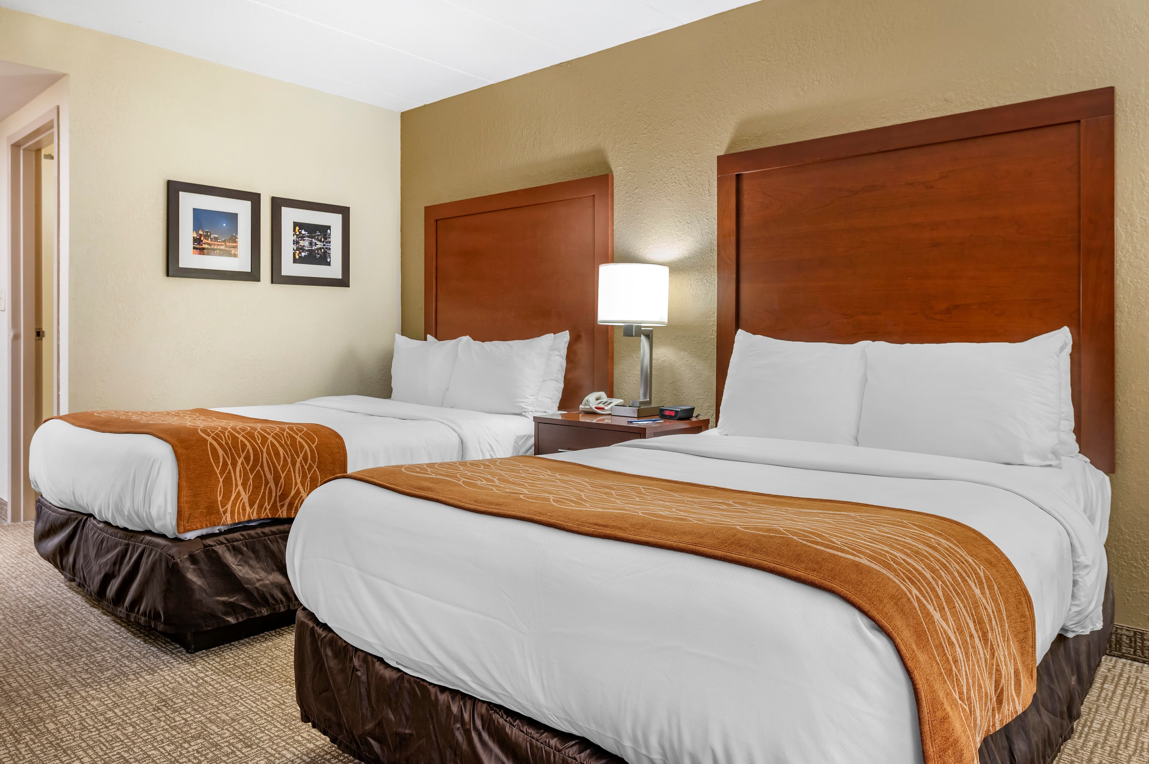 Comfort Inn Cincinnati Northeast — 8