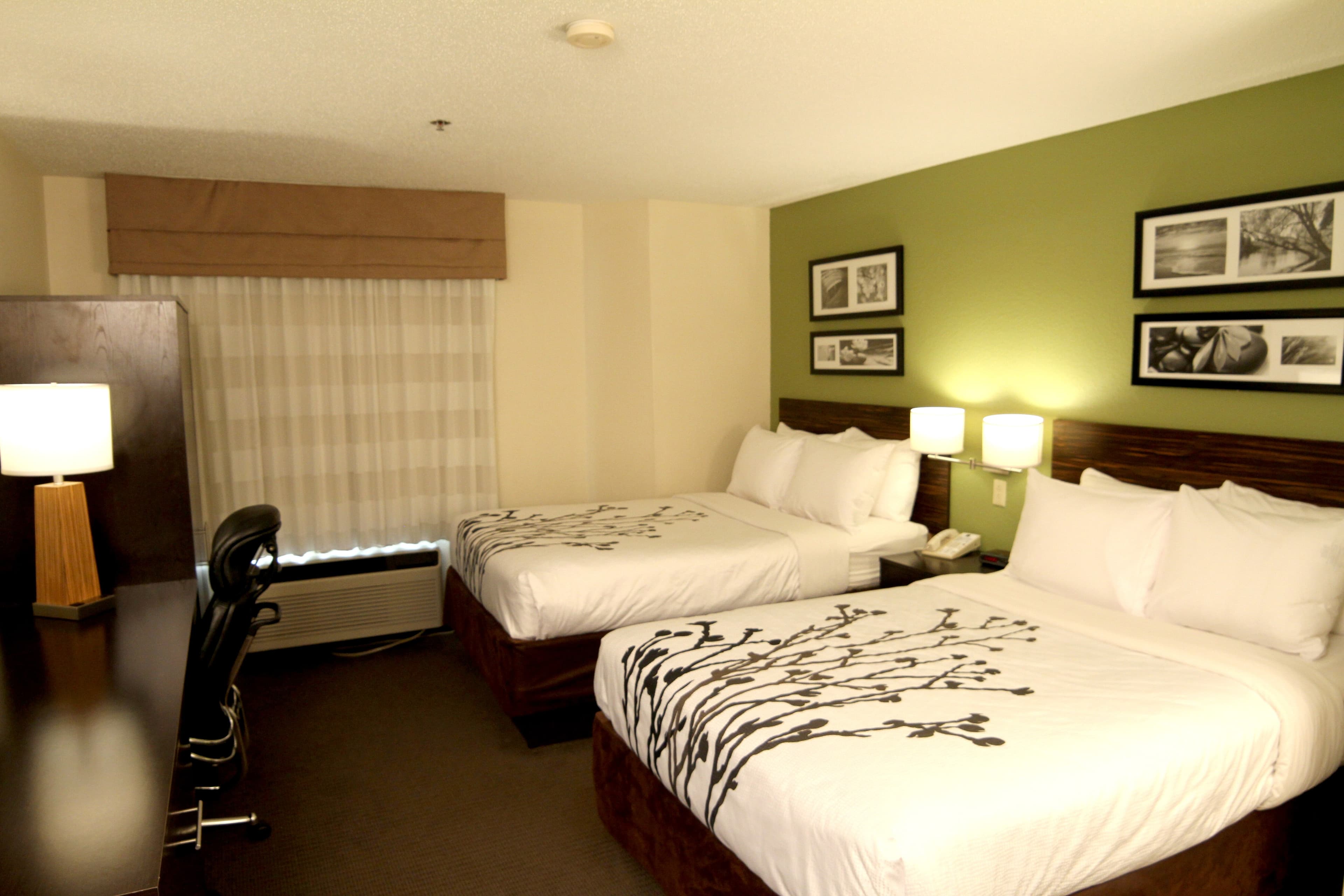 Sleep Inn Sandusky - Image 2
