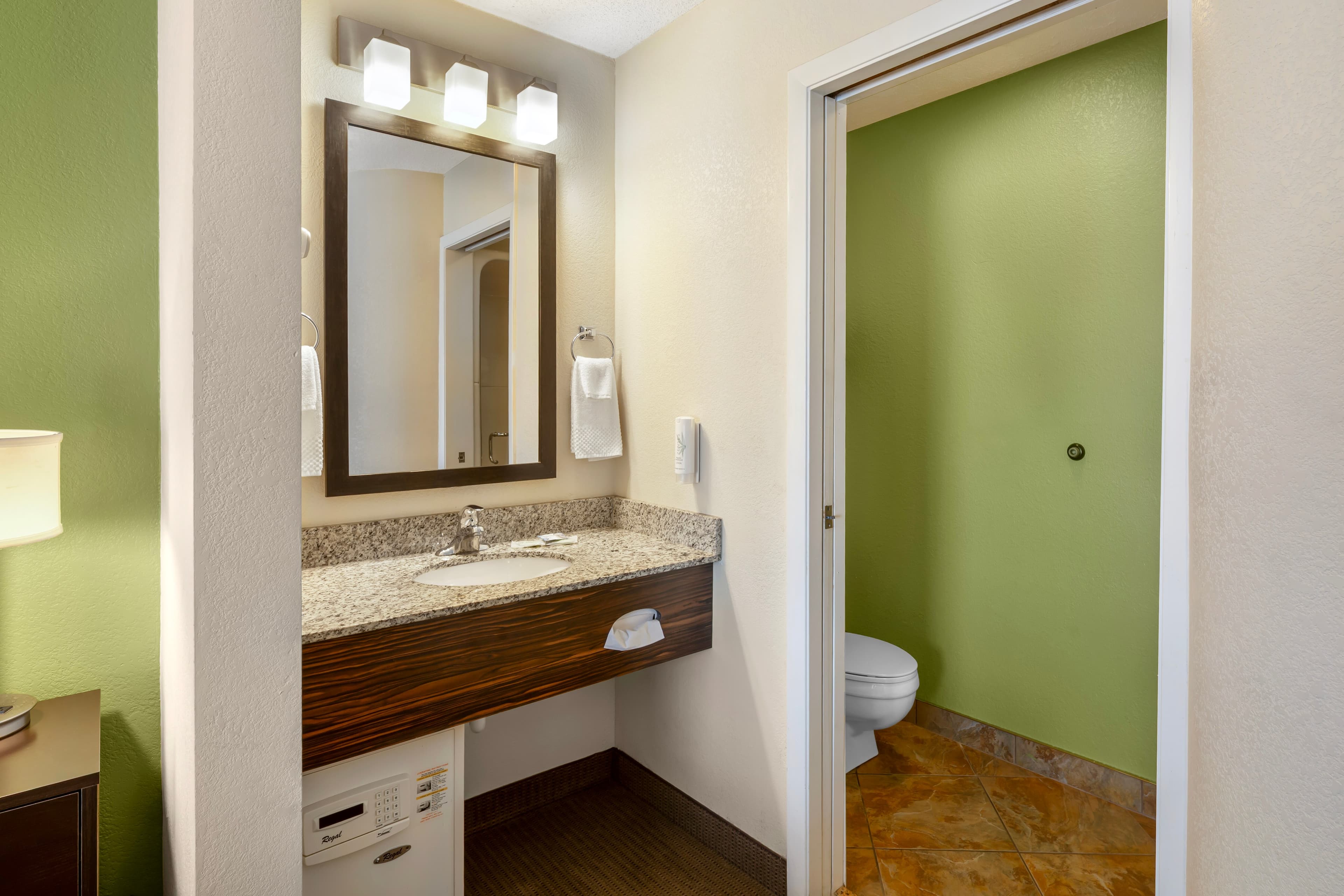 Sleep Inn Sandusky — 13