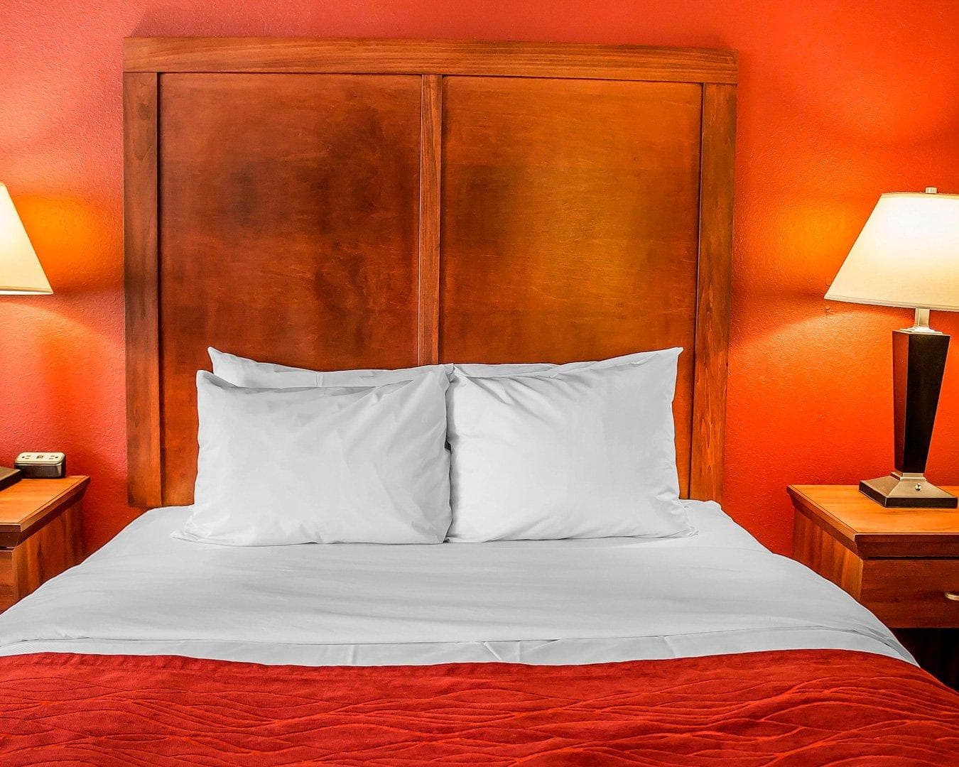 Quality Inn Lima Northeast - Image 3