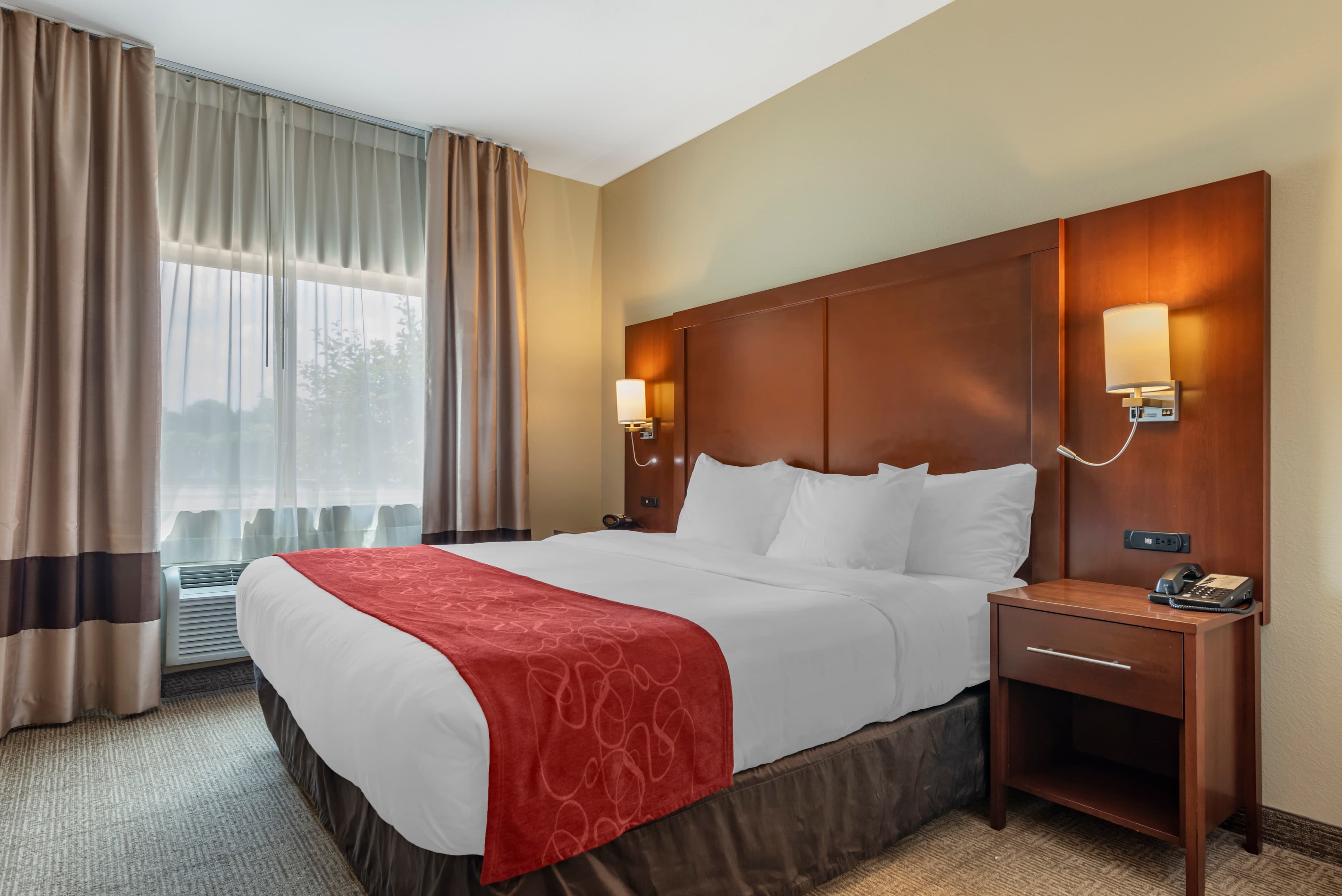 Comfort Suites Mason near Kings Island - Image 2