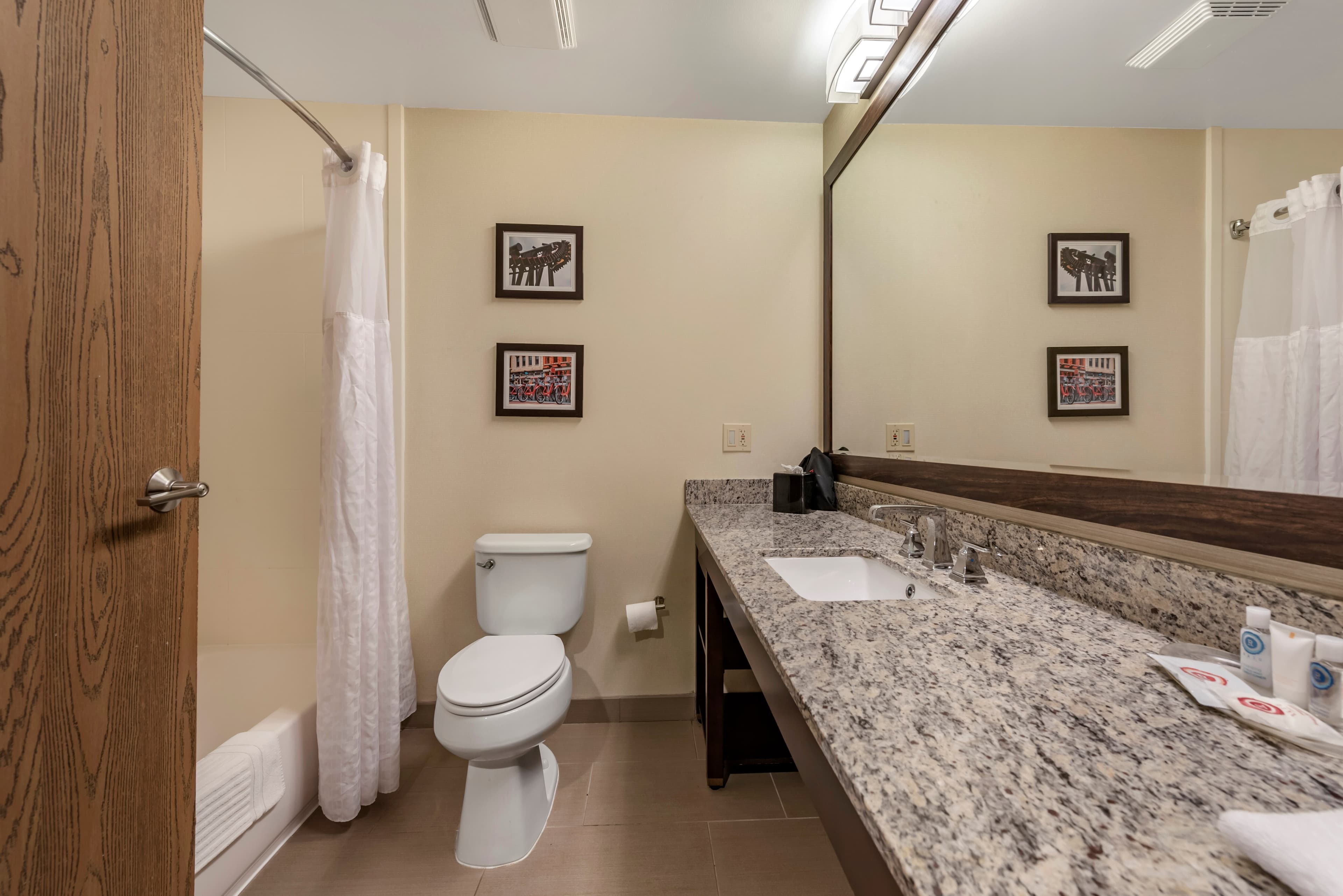 Comfort Suites Mason near Kings Island — 16