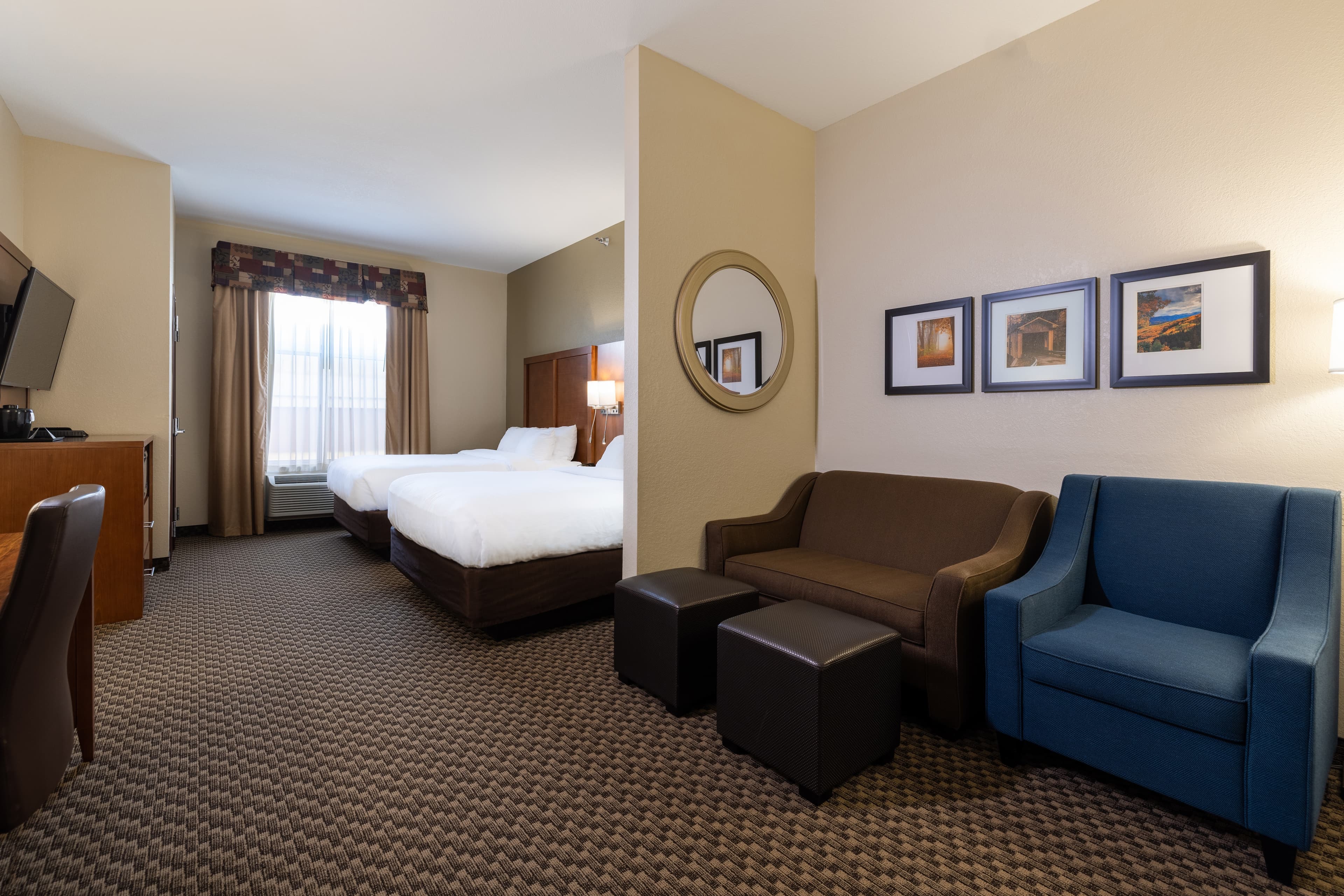 Comfort Suites Troy-I75 — 12