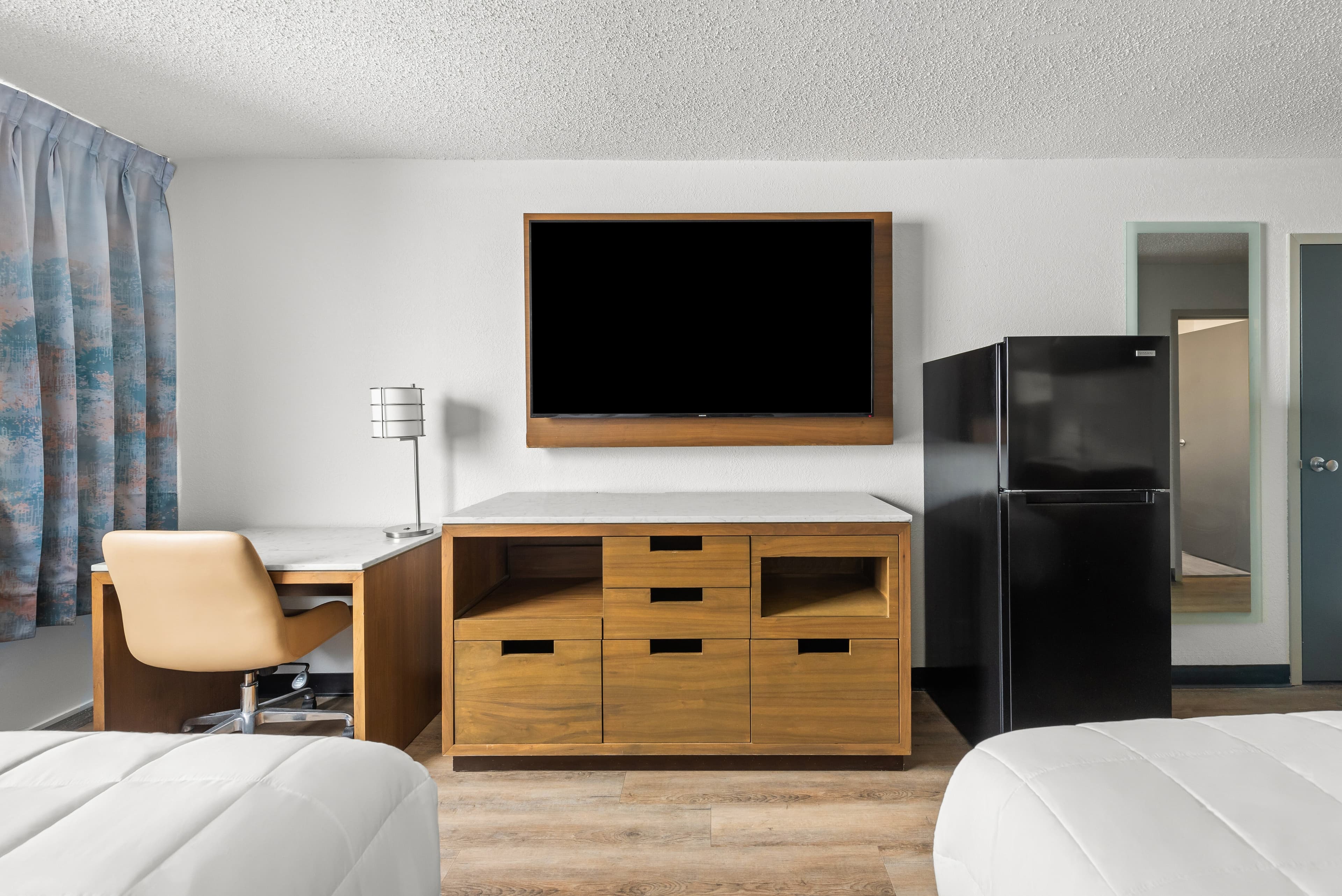 Suburban Studios Fairborn - Dayton — 15