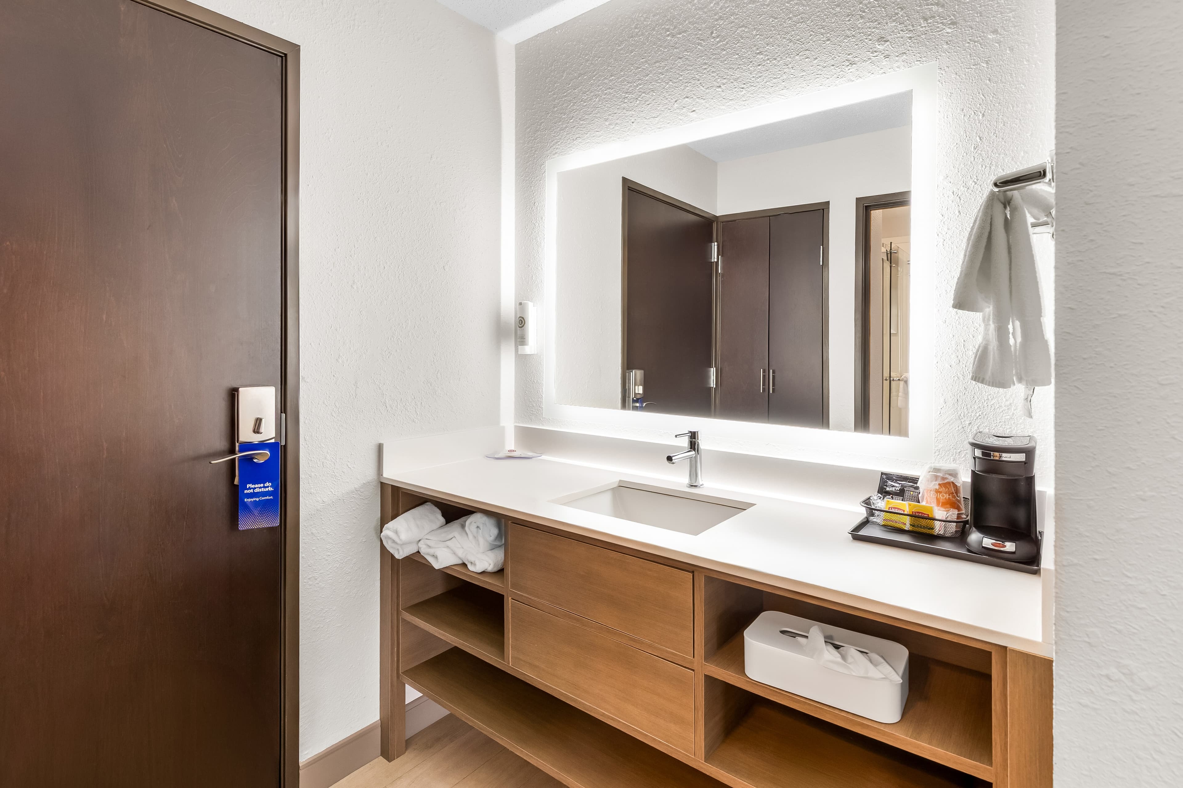 Comfort Inn Mayfield Heights Cleveland East — 26