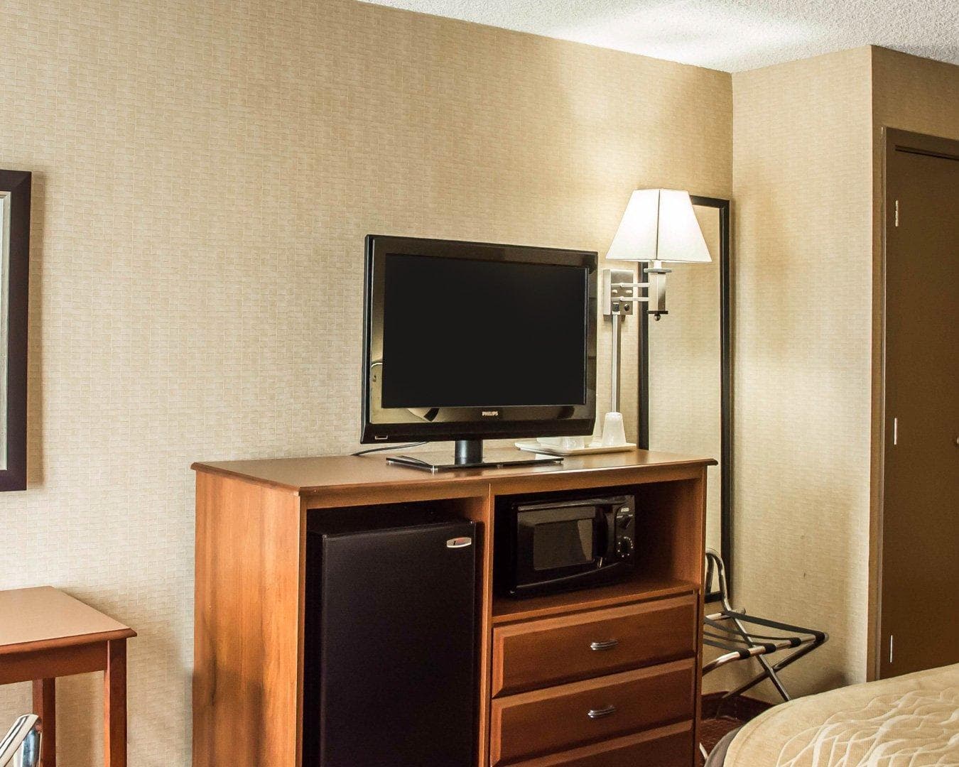 Quality Inn Springboro West - Image 4