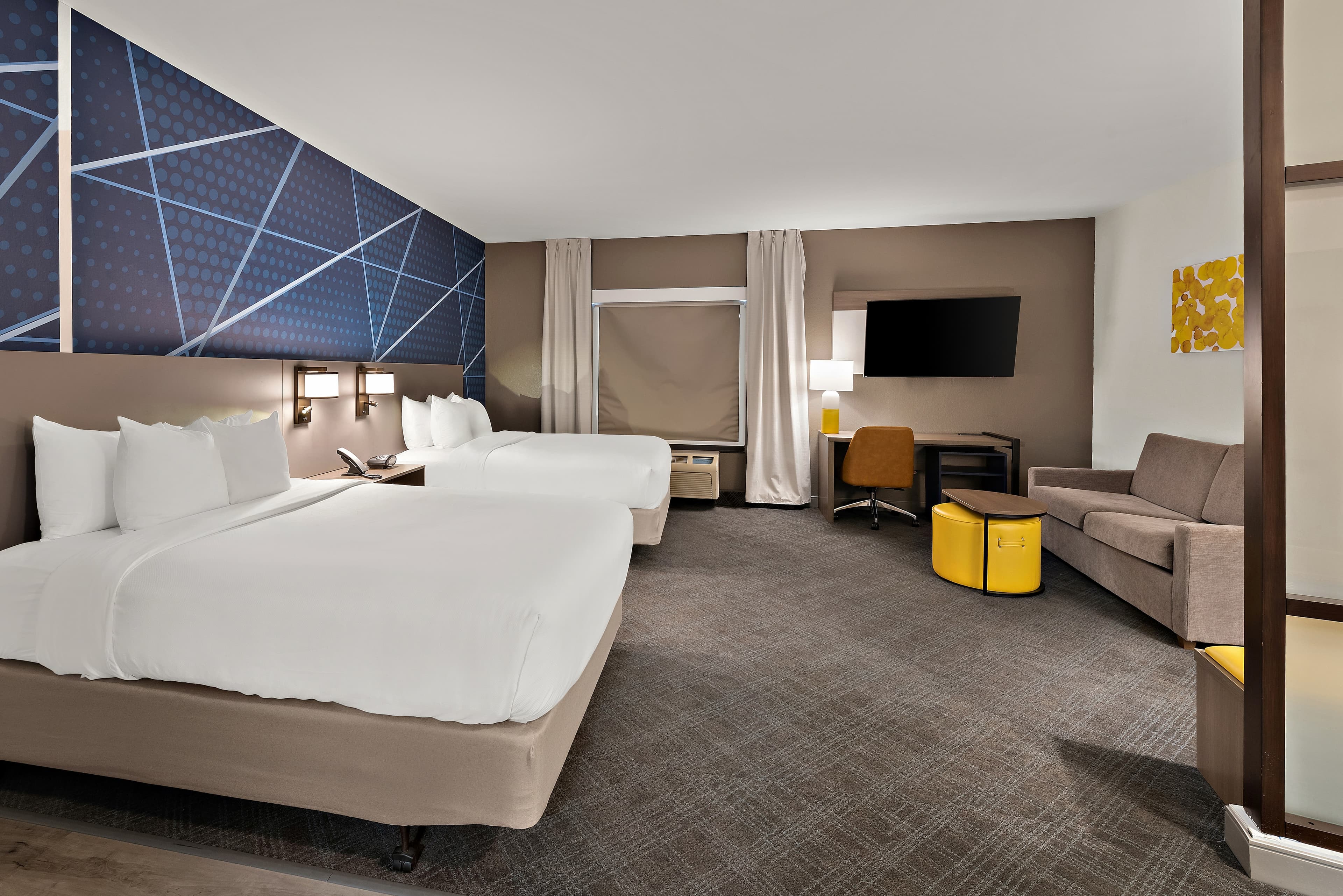 Comfort Suites Columbus East Broad — 12
