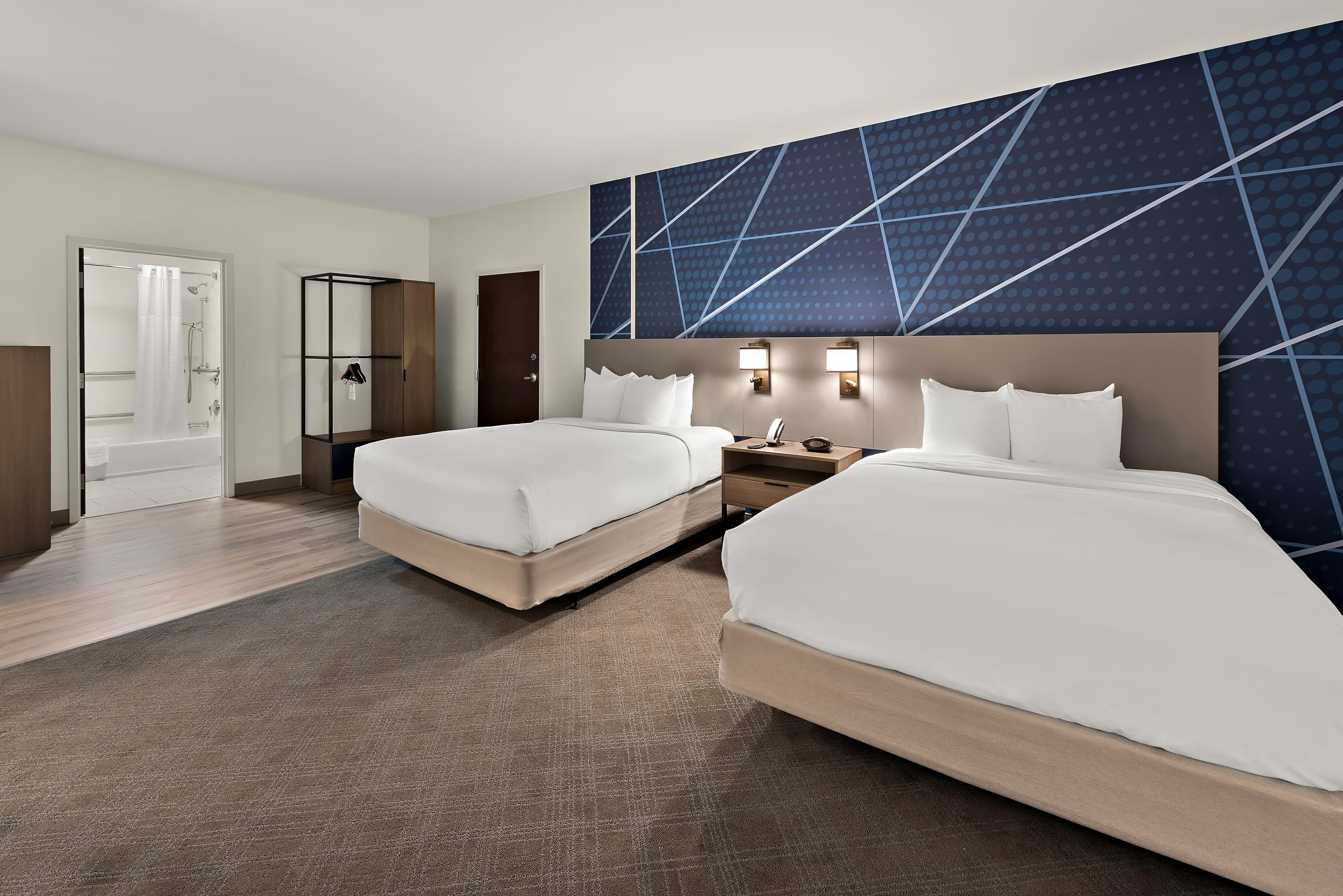 Comfort Suites Columbus East Broad — 10