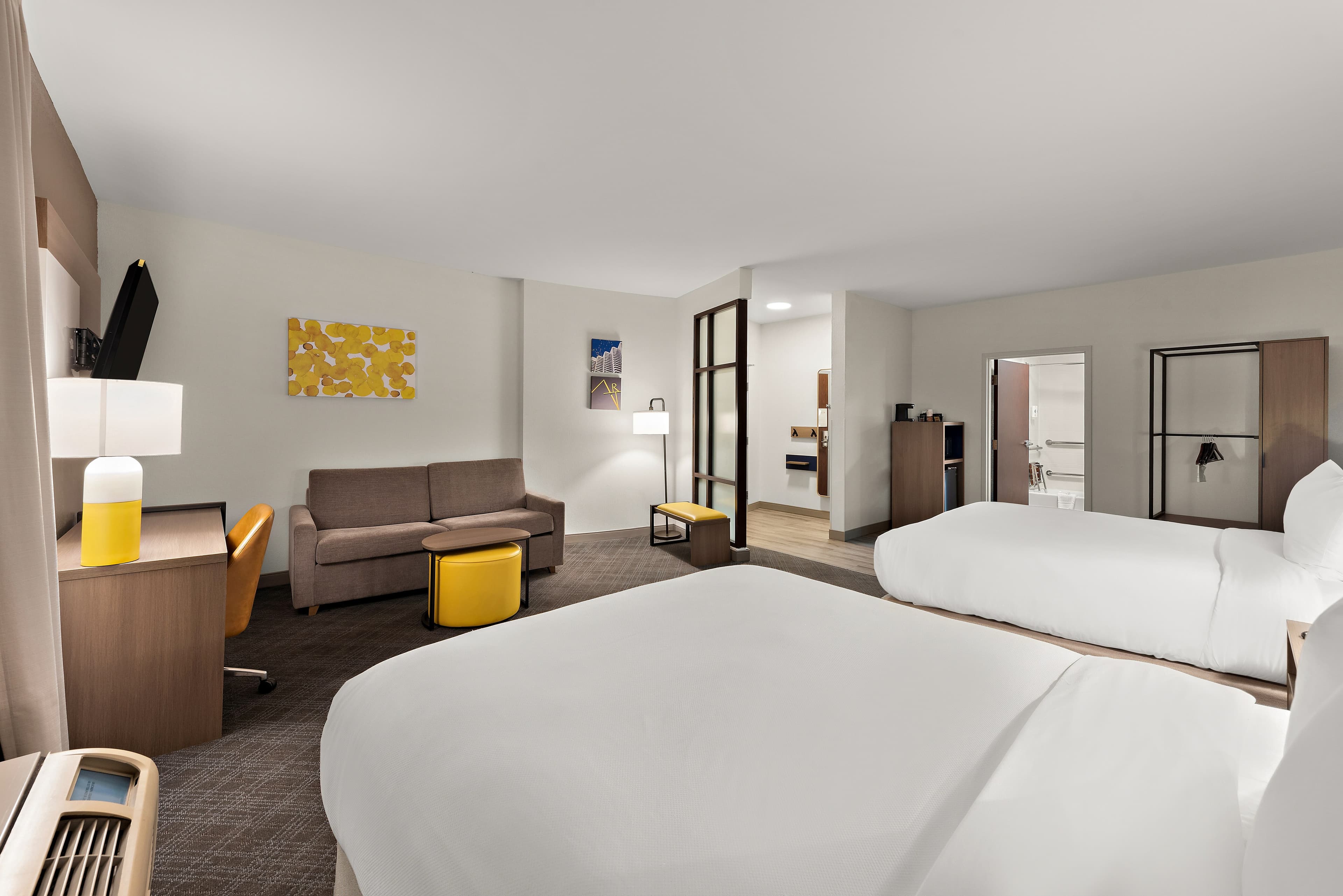 Comfort Suites Columbus East Broad — 11