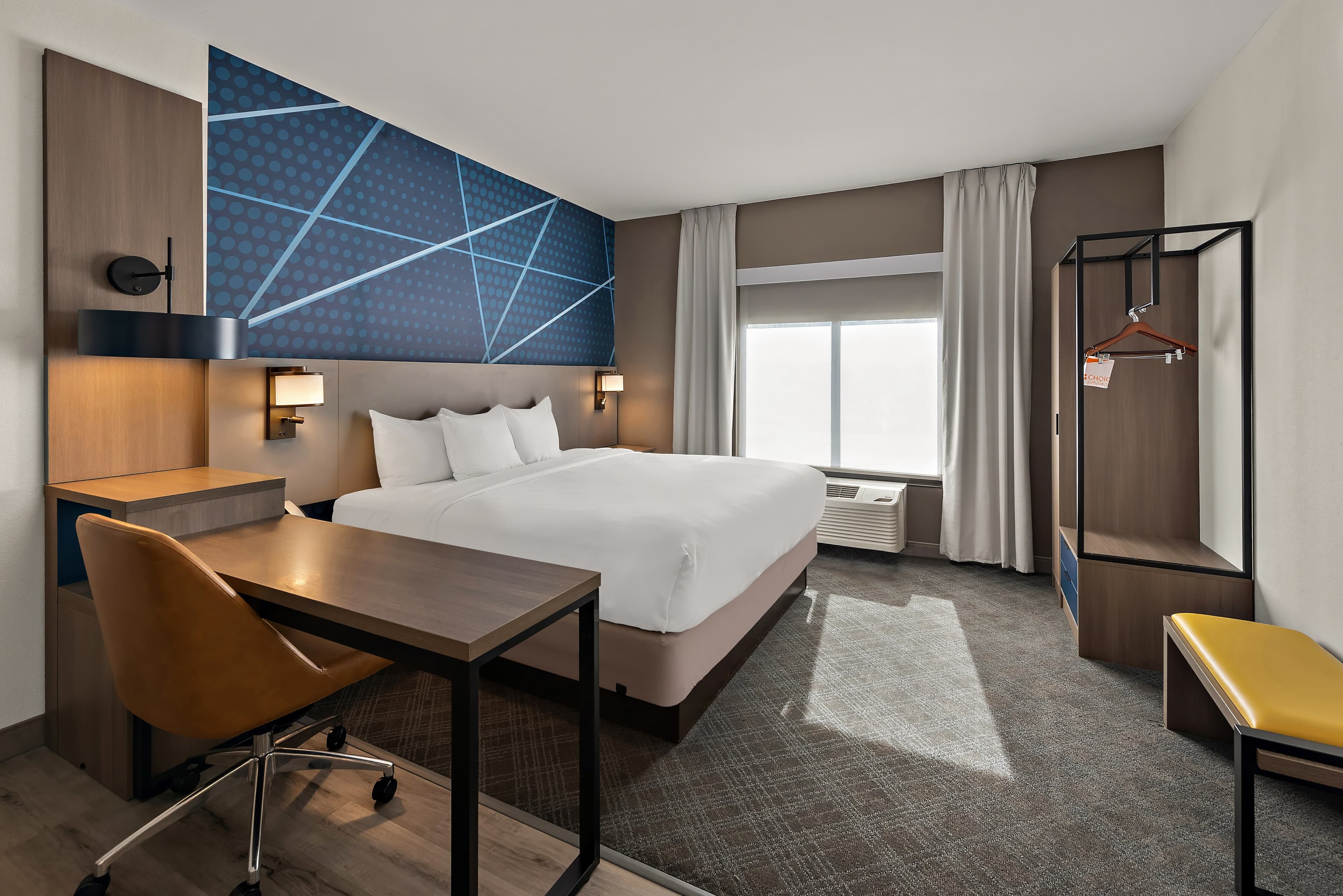 Comfort Suites Columbus East Broad — 14