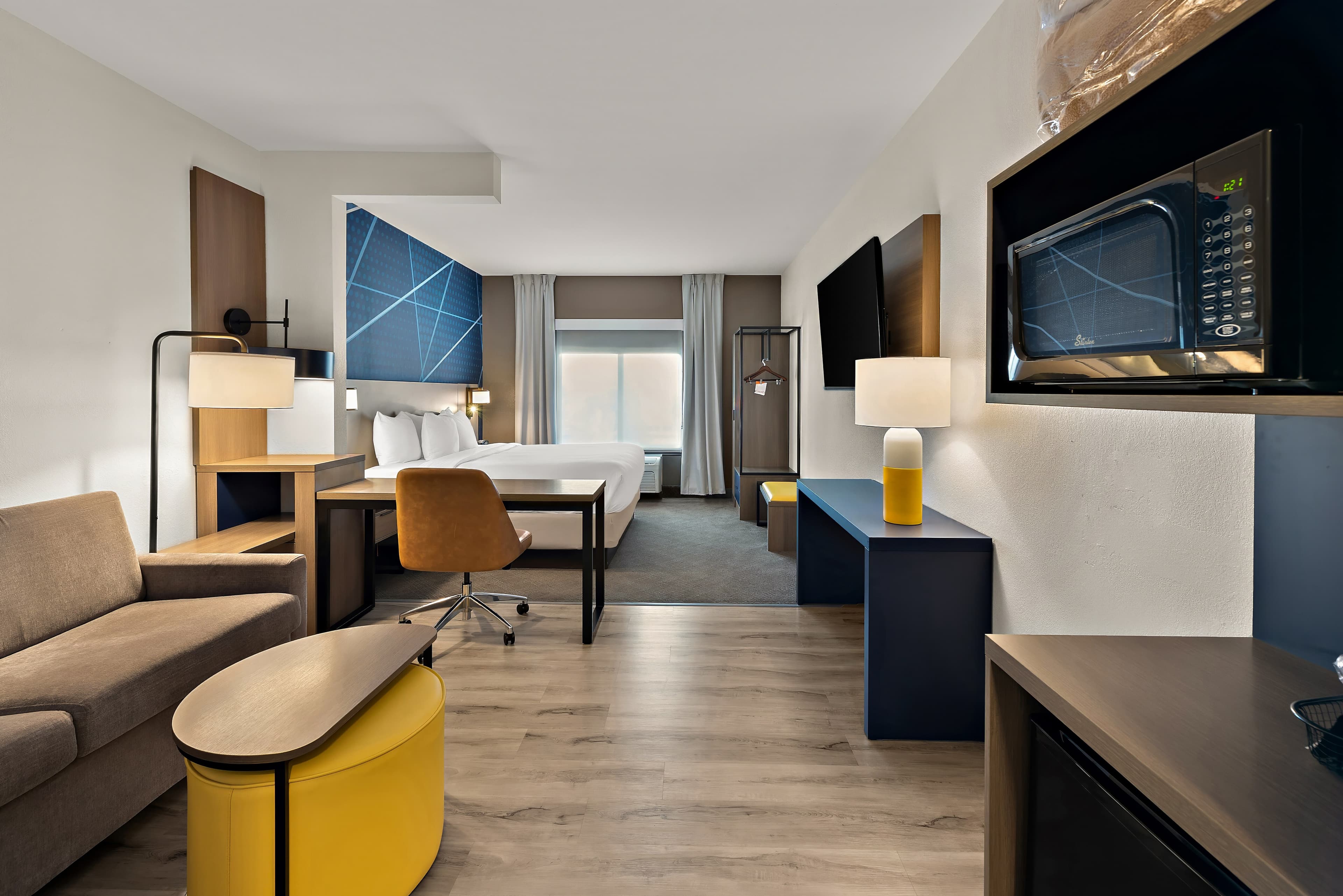Comfort Suites Columbus East Broad — 18