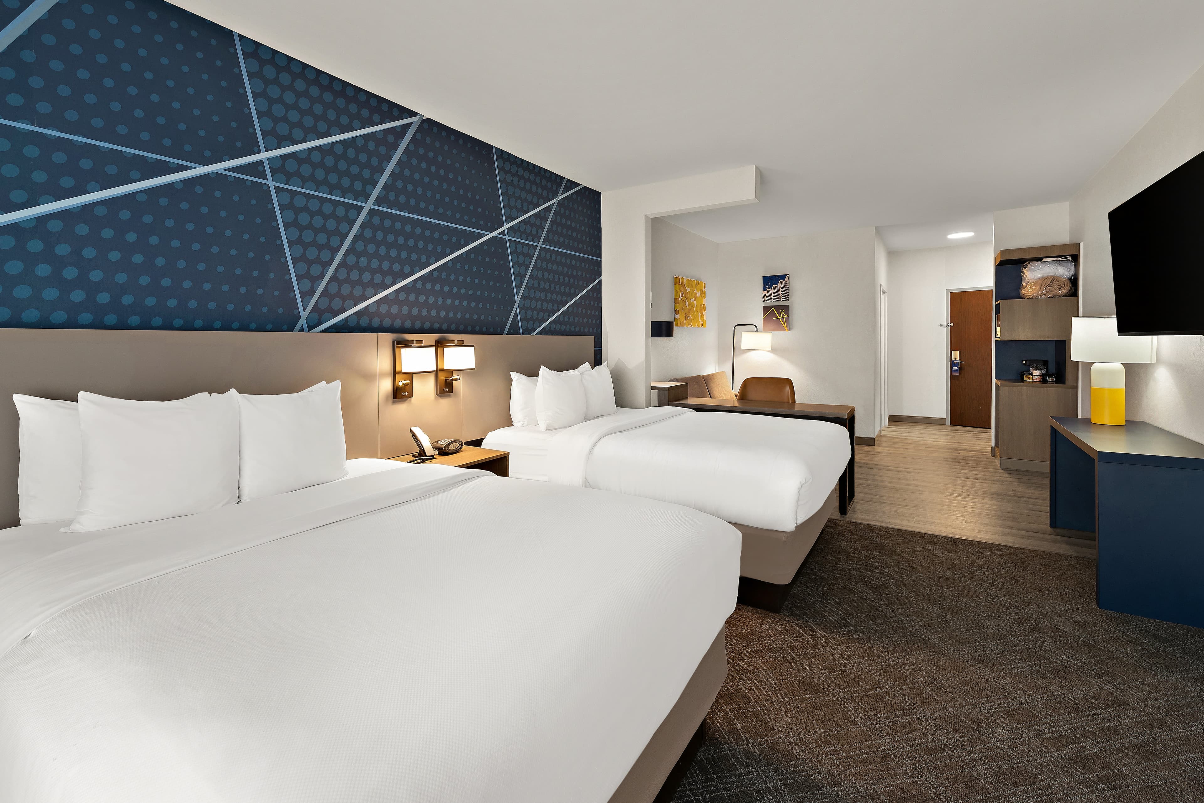 Comfort Suites Columbus East Broad — 23