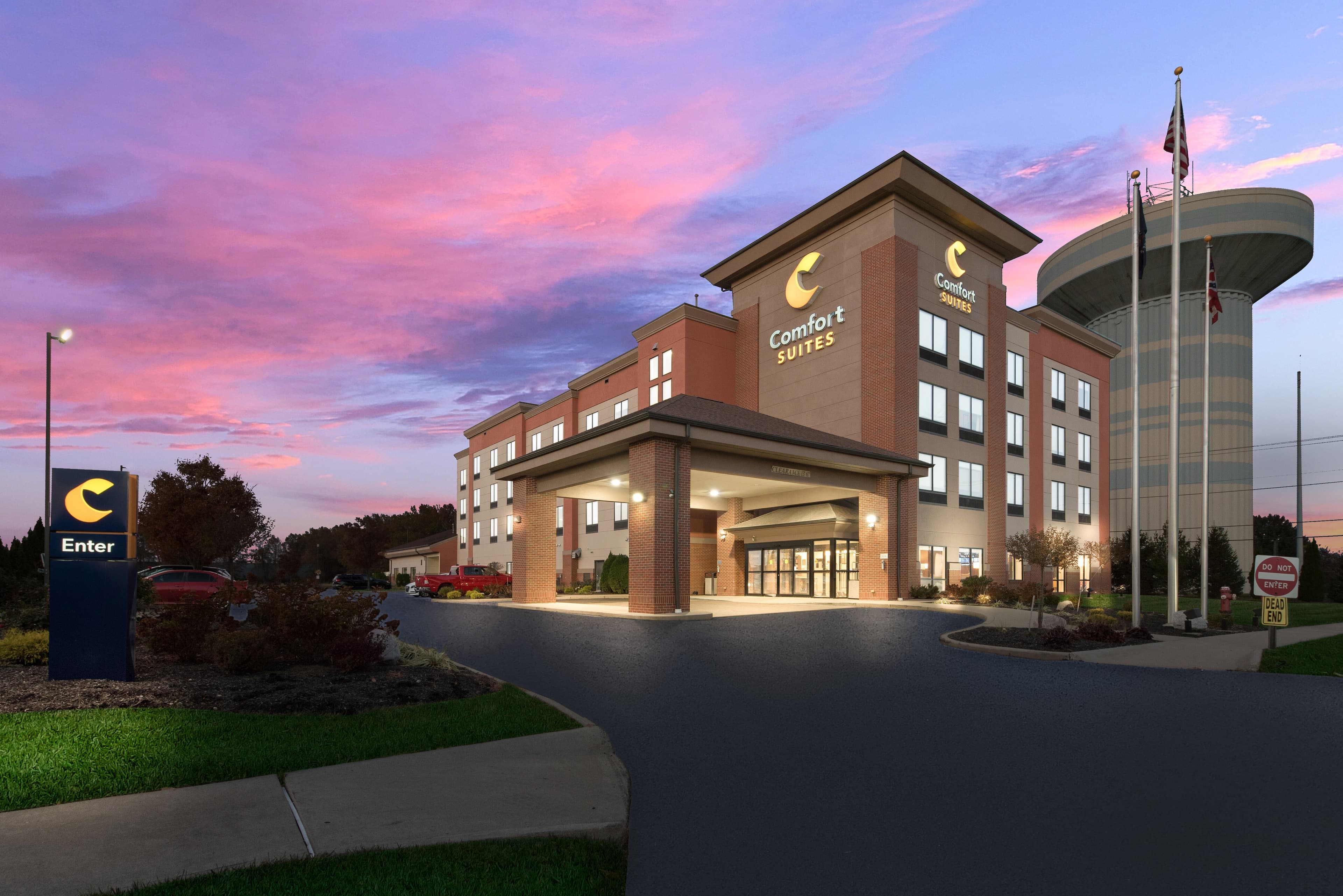 Comfort Suites Columbus East Broad - Image 1