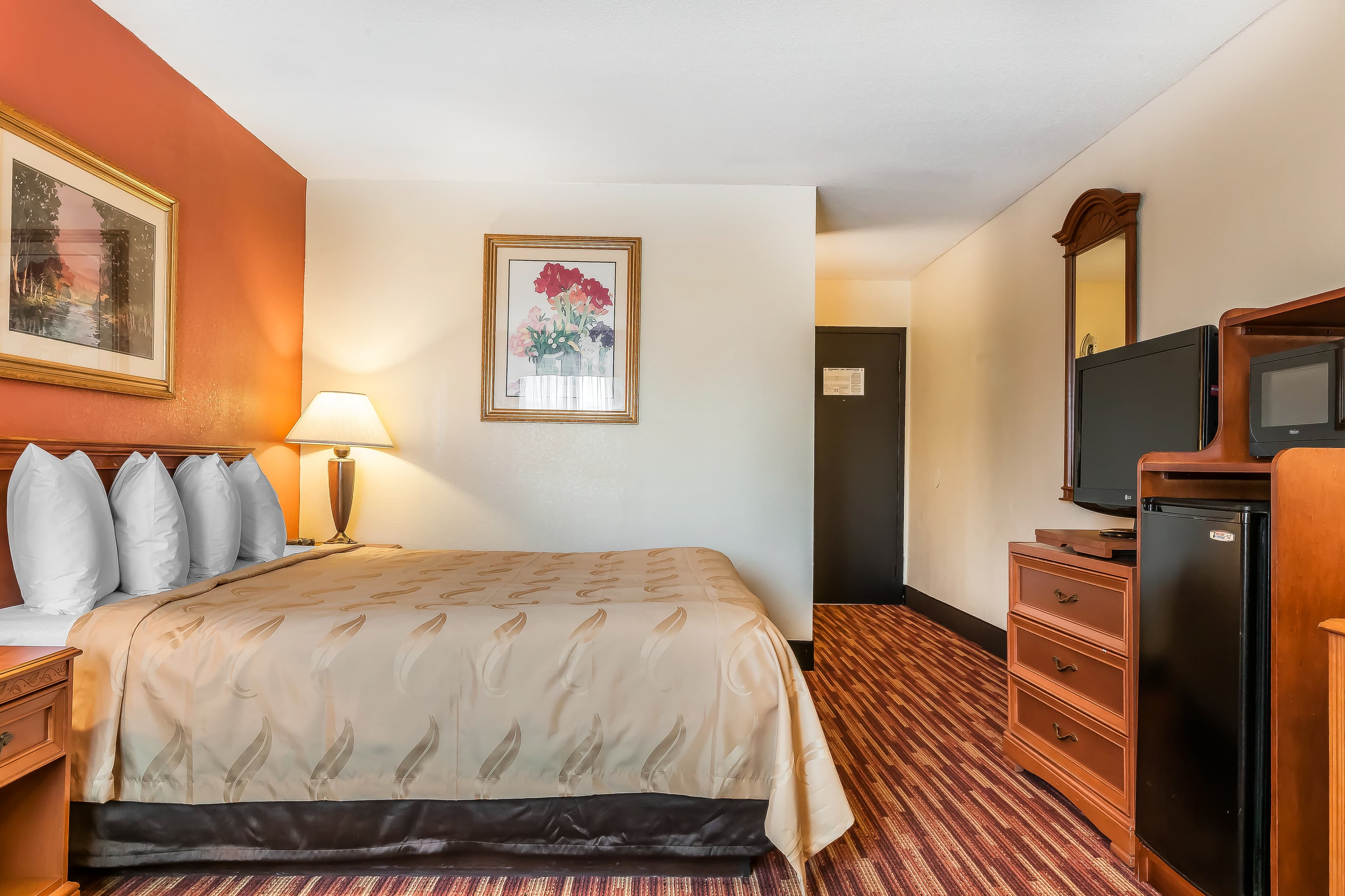 Quality Inn Gallipolis — 8