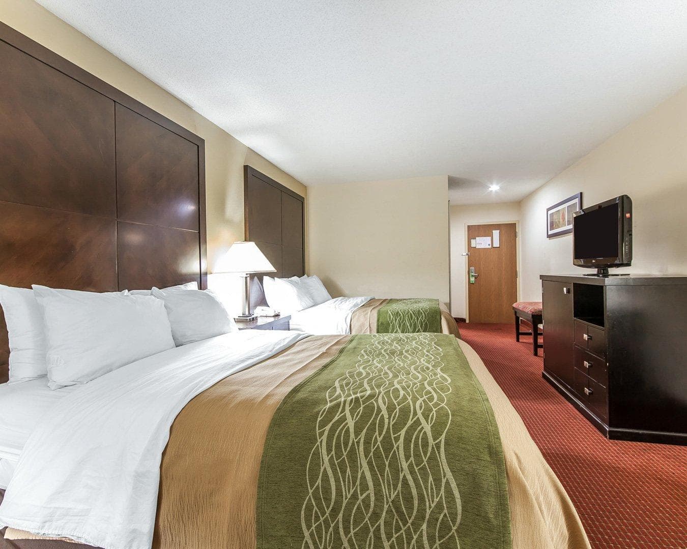 Quality Inn & Suites Portsmouth - Image 2