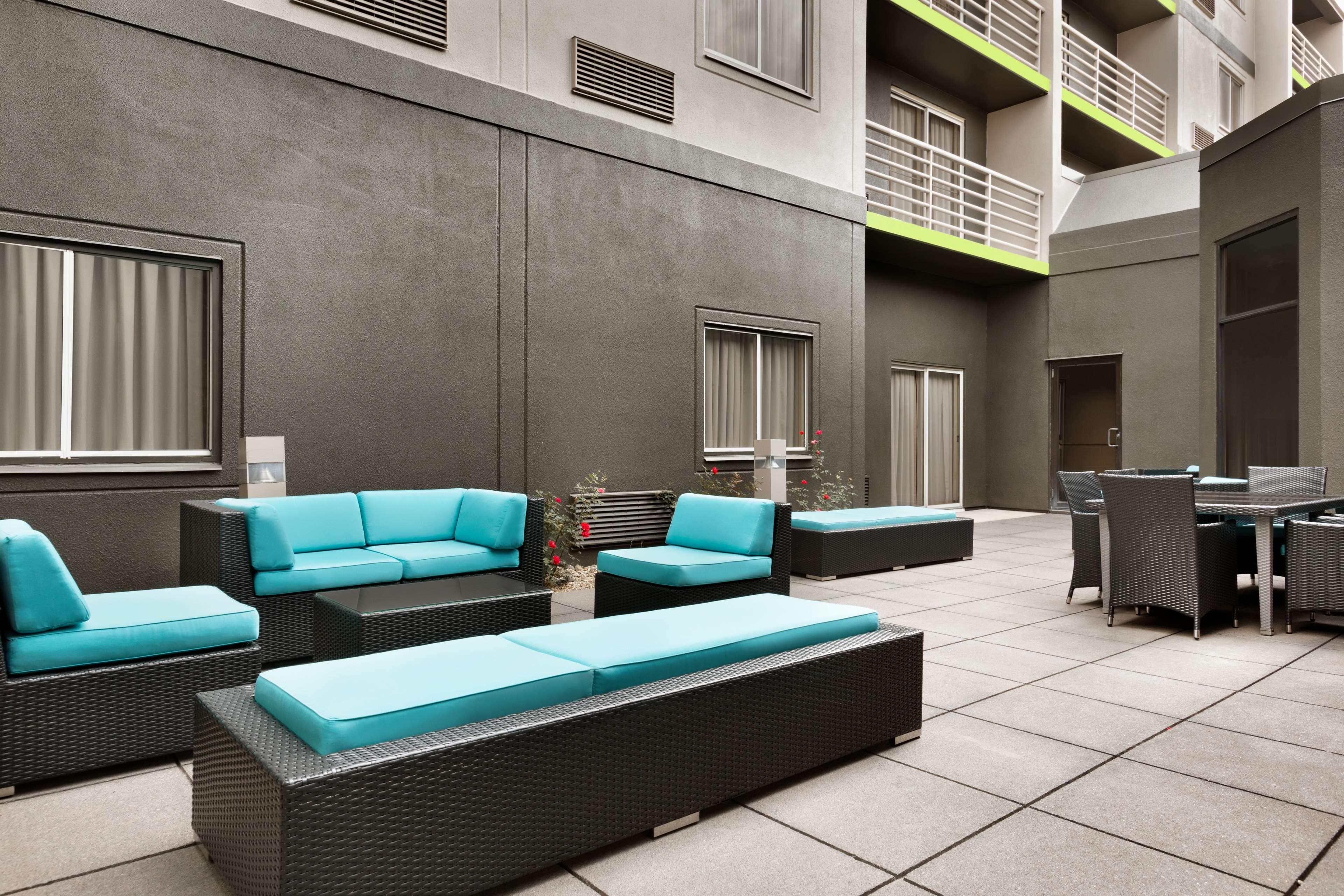 Radisson Hotel Akron - Fairlawn - Image 1