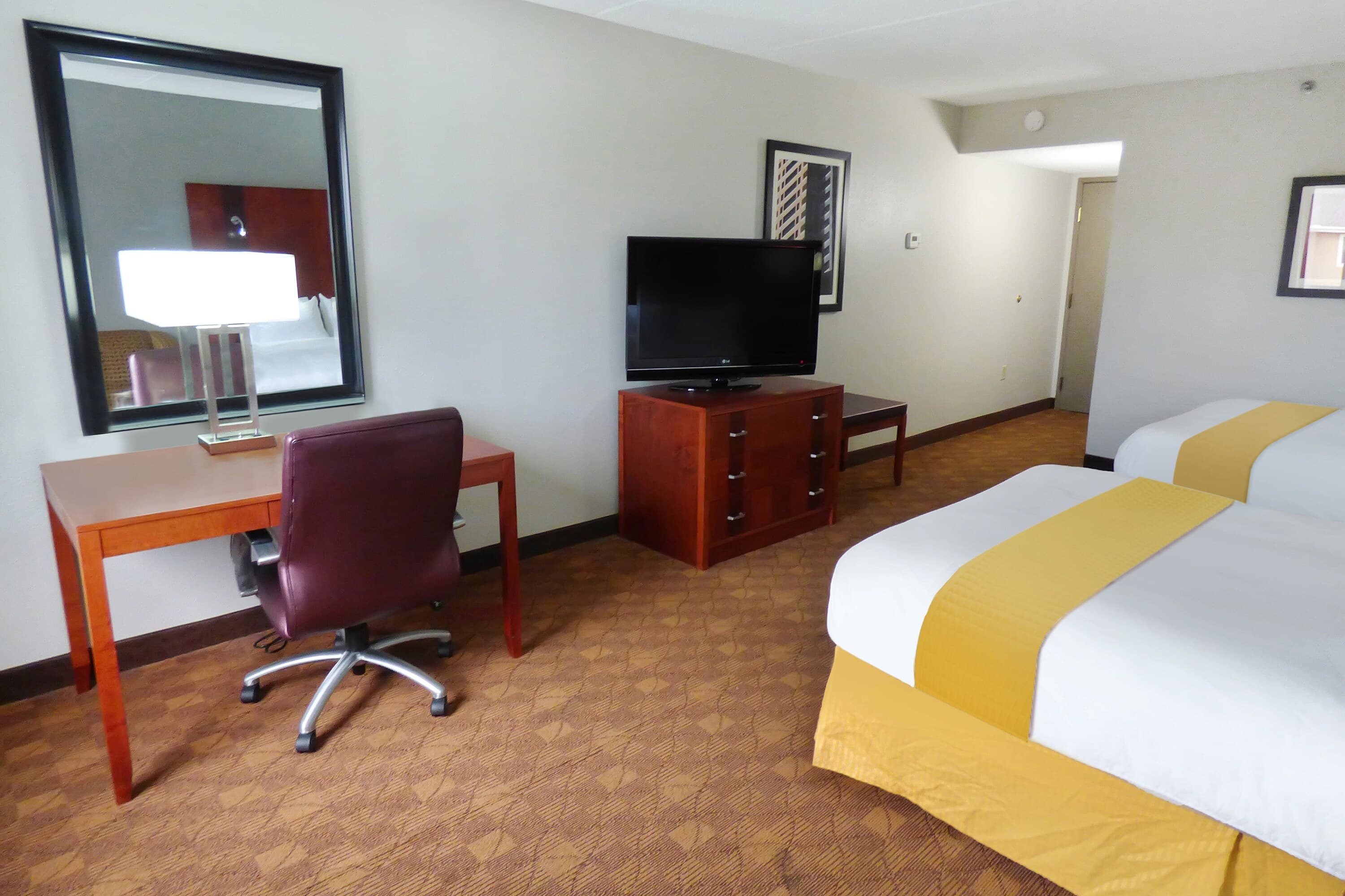 Radisson Hotel Akron - Fairlawn - Image 2
