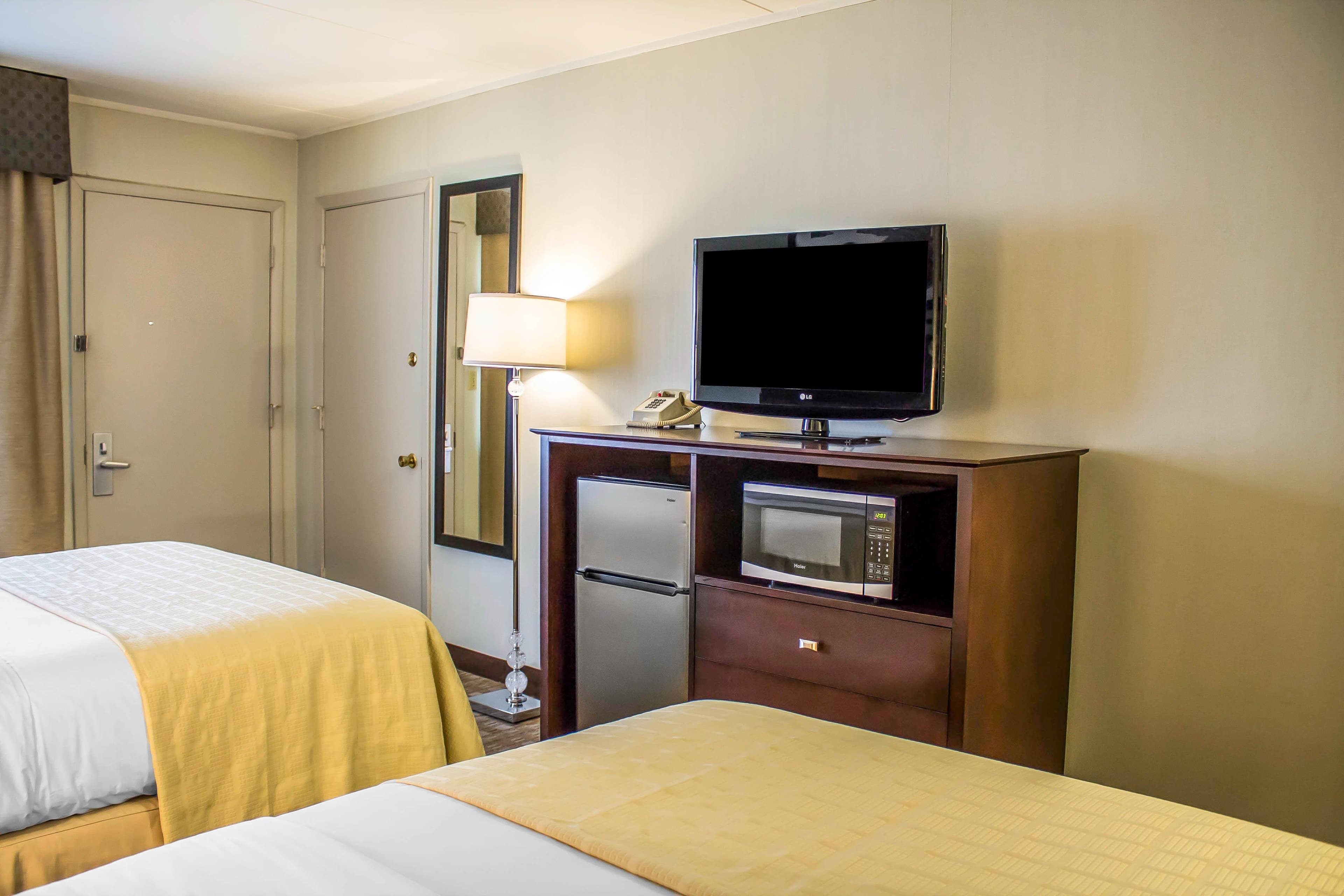 Quality Inn Cambridge — 10