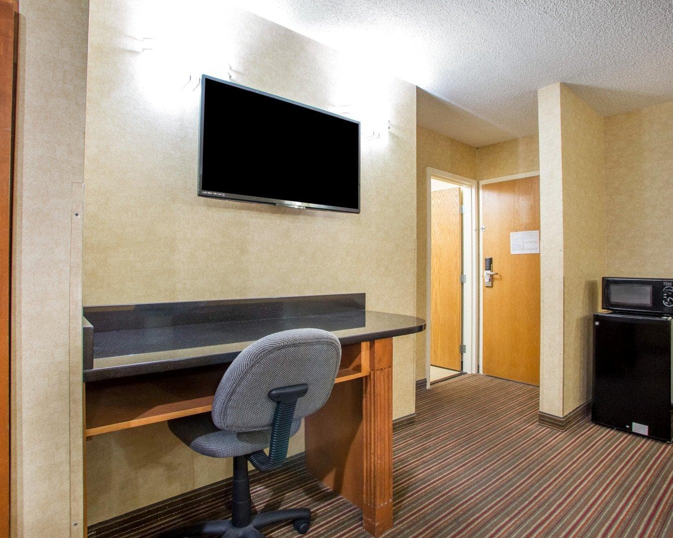 Quality Inn & Suites North/Polaris — 8
