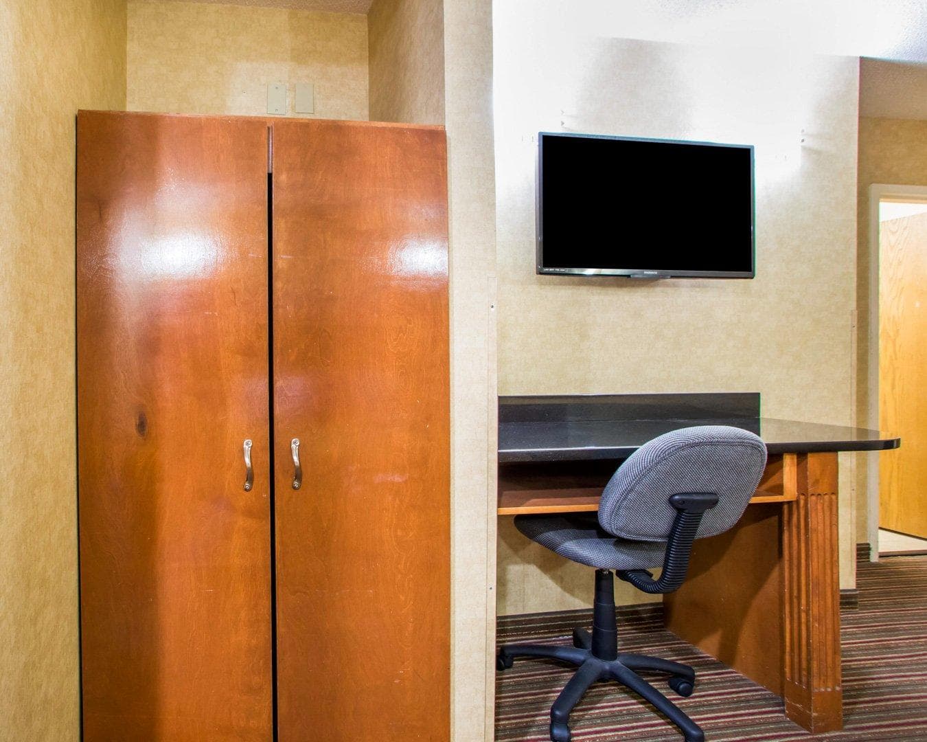 Quality Inn & Suites North/Polaris — 9