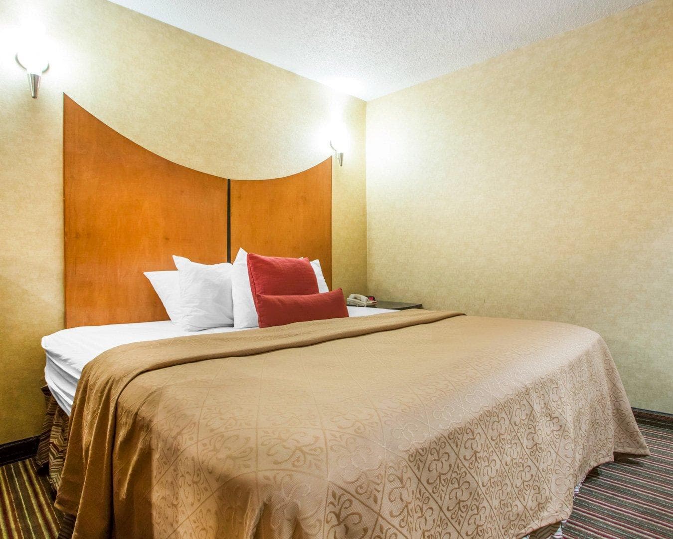 Quality Inn & Suites North/Polaris — 19