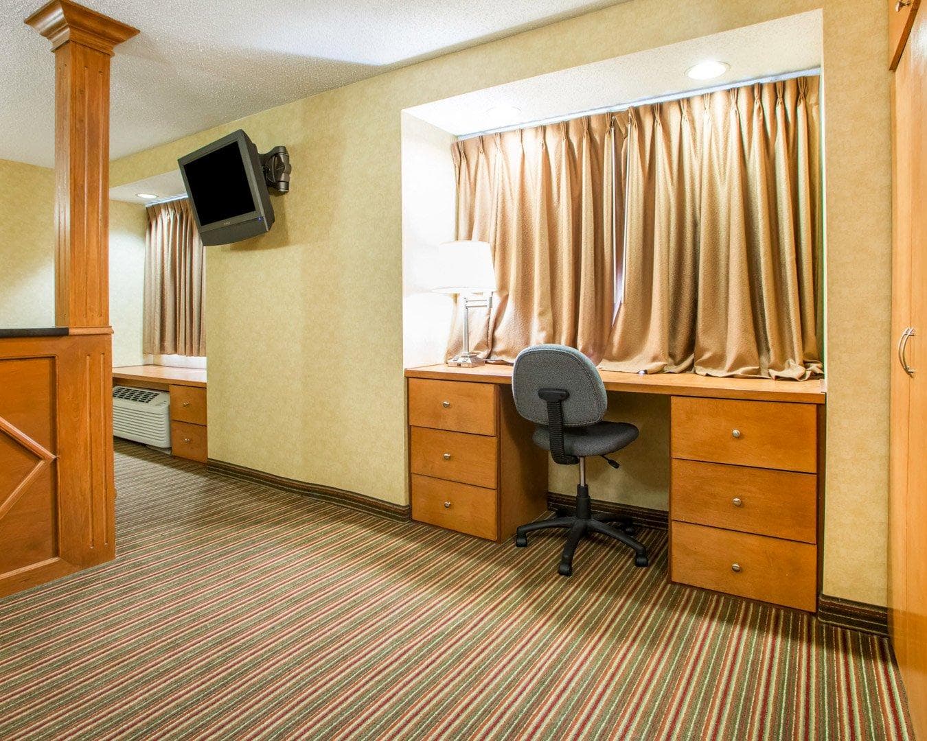 Quality Inn & Suites North/Polaris — 22
