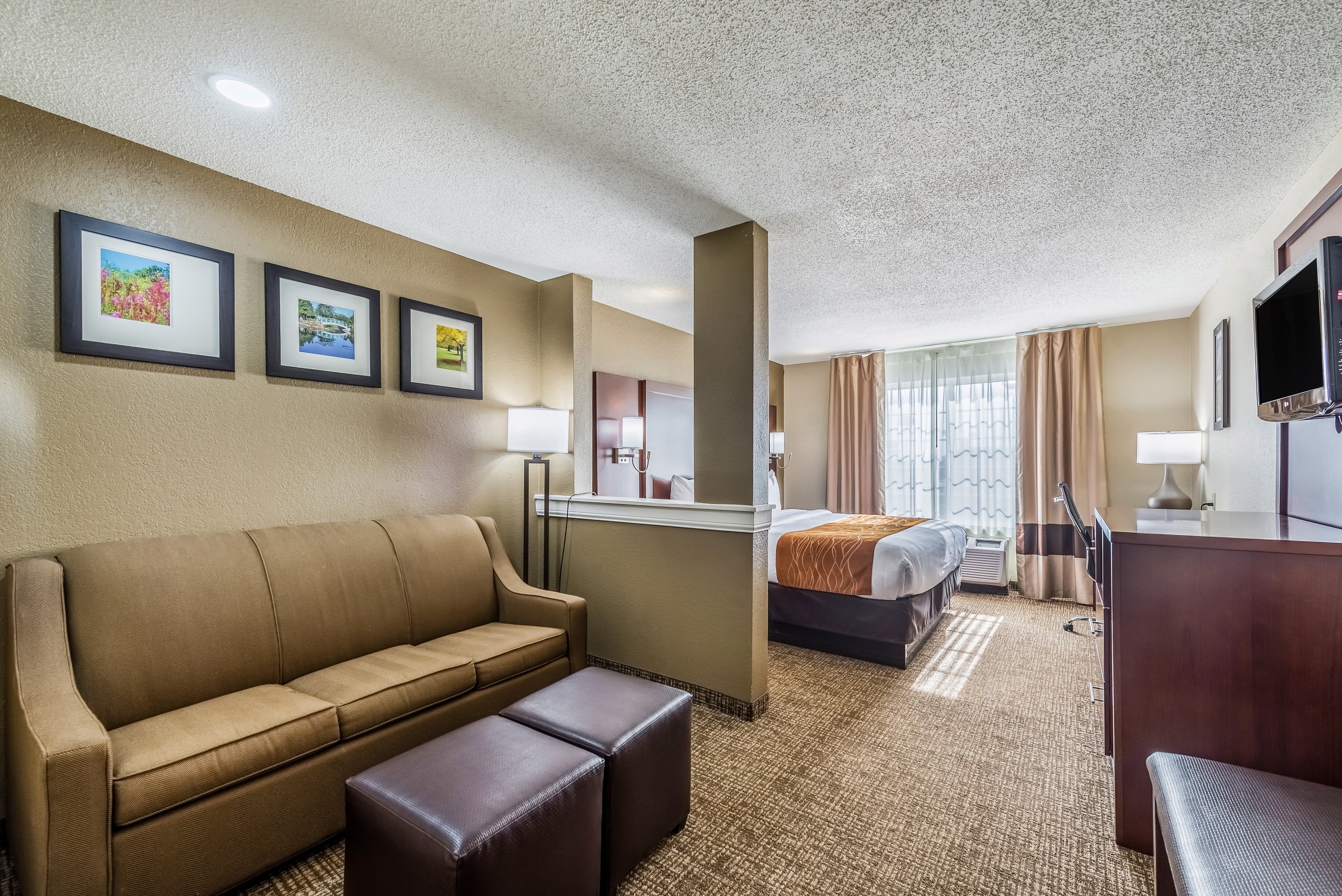 Comfort Inn & Suites Dayton North — 13