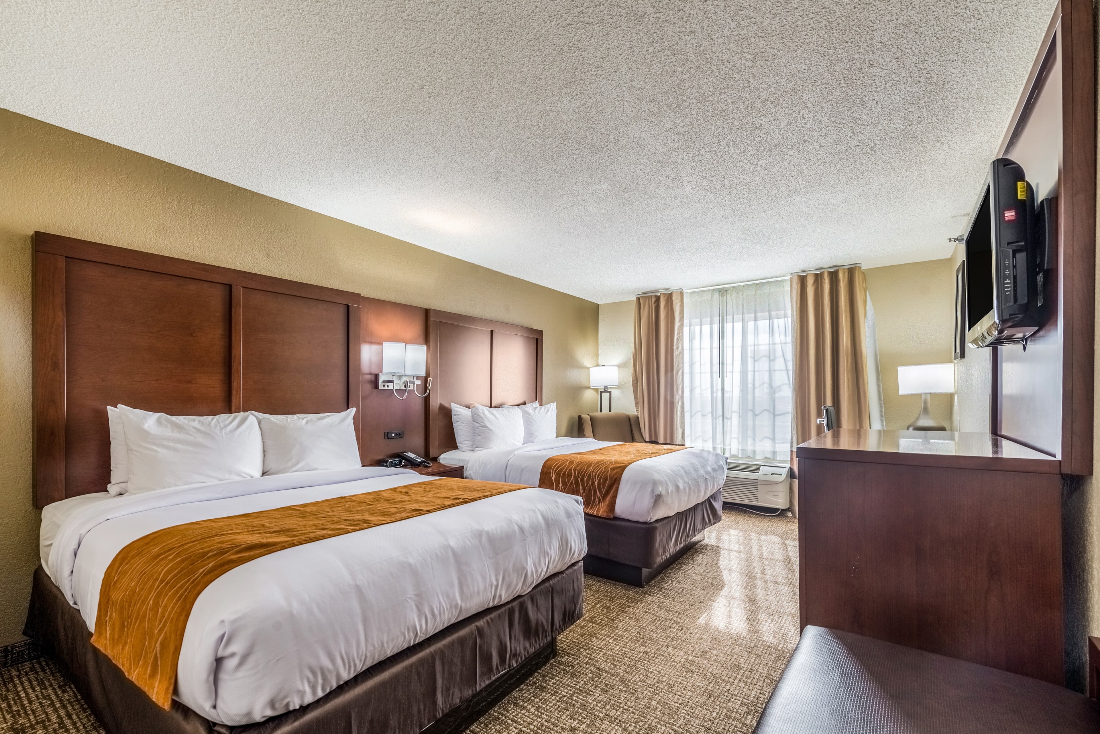 Comfort Inn & Suites Dayton North — 15