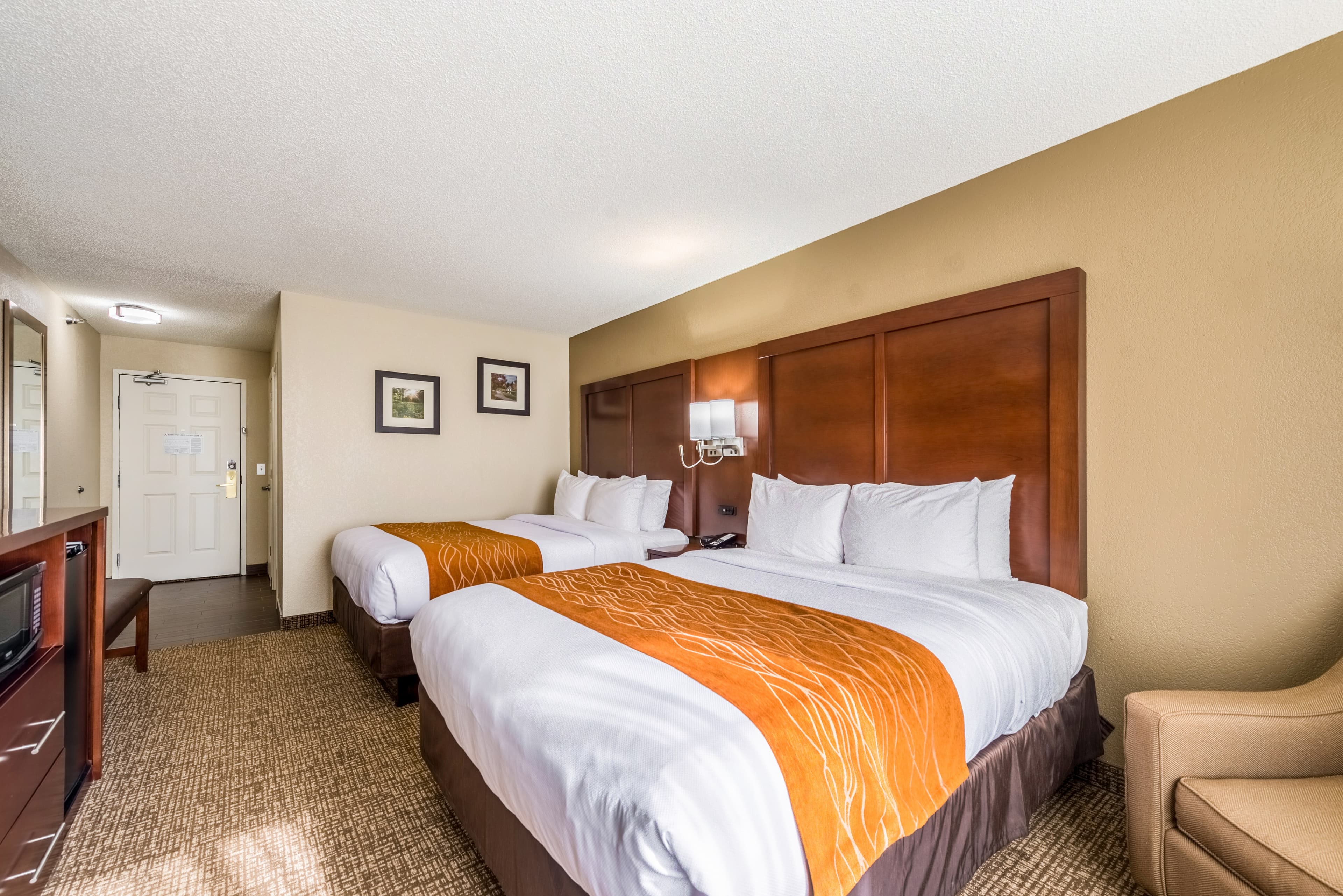 Comfort Inn & Suites Dayton North — 16