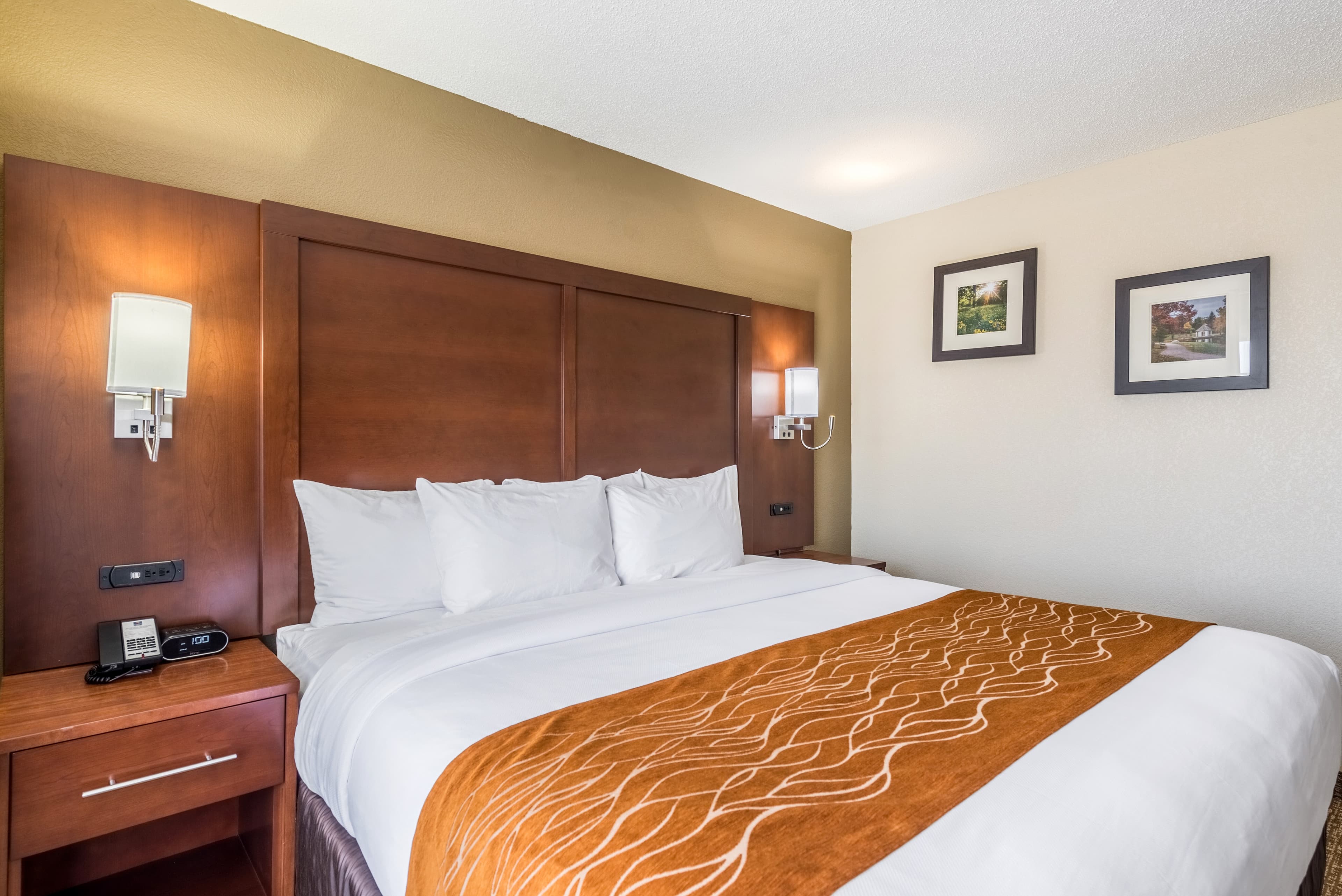 Comfort Inn & Suites Dayton North — 20