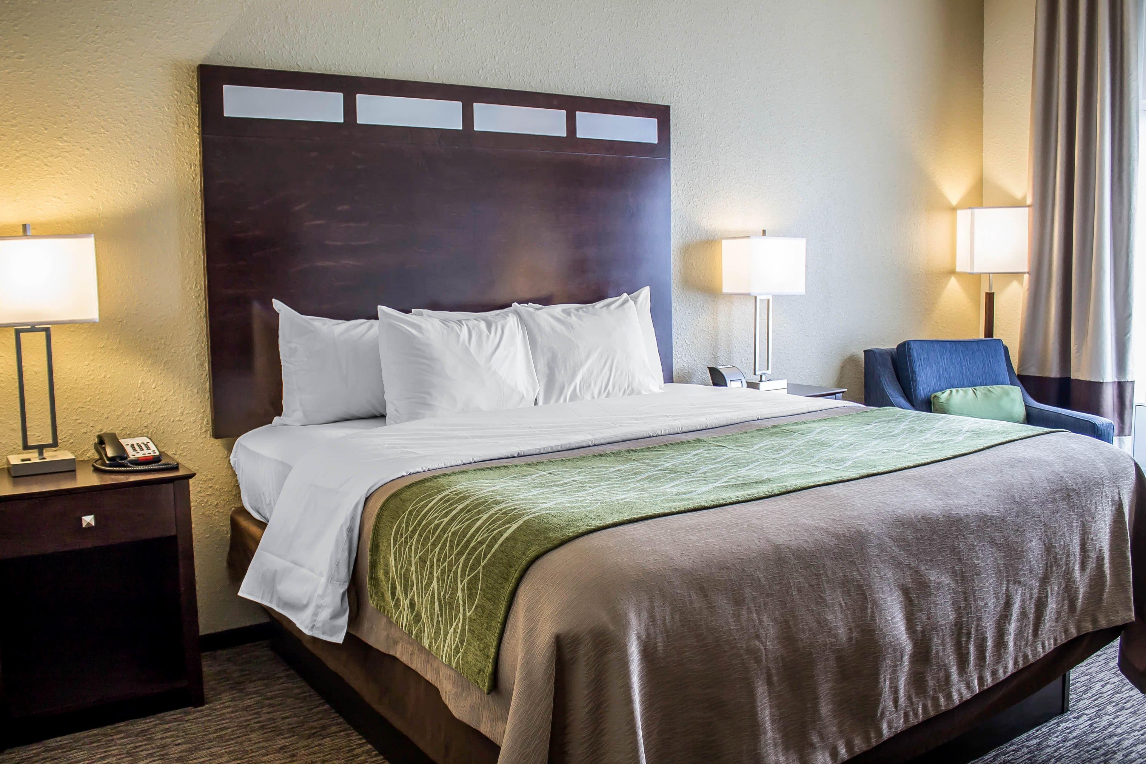 Comfort Inn St. Clairsville — 14