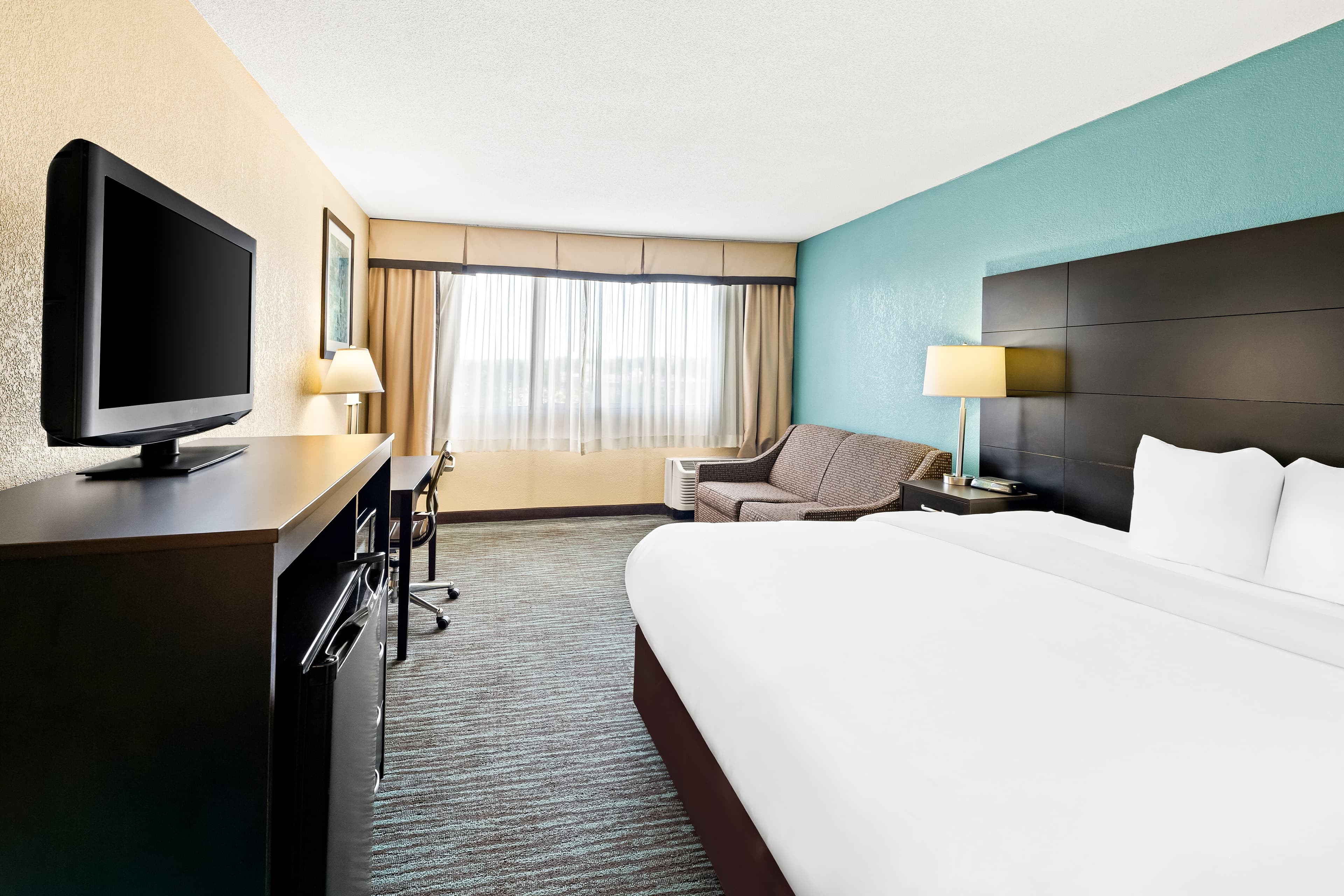 Quality Inn Dayton Airport — 12
