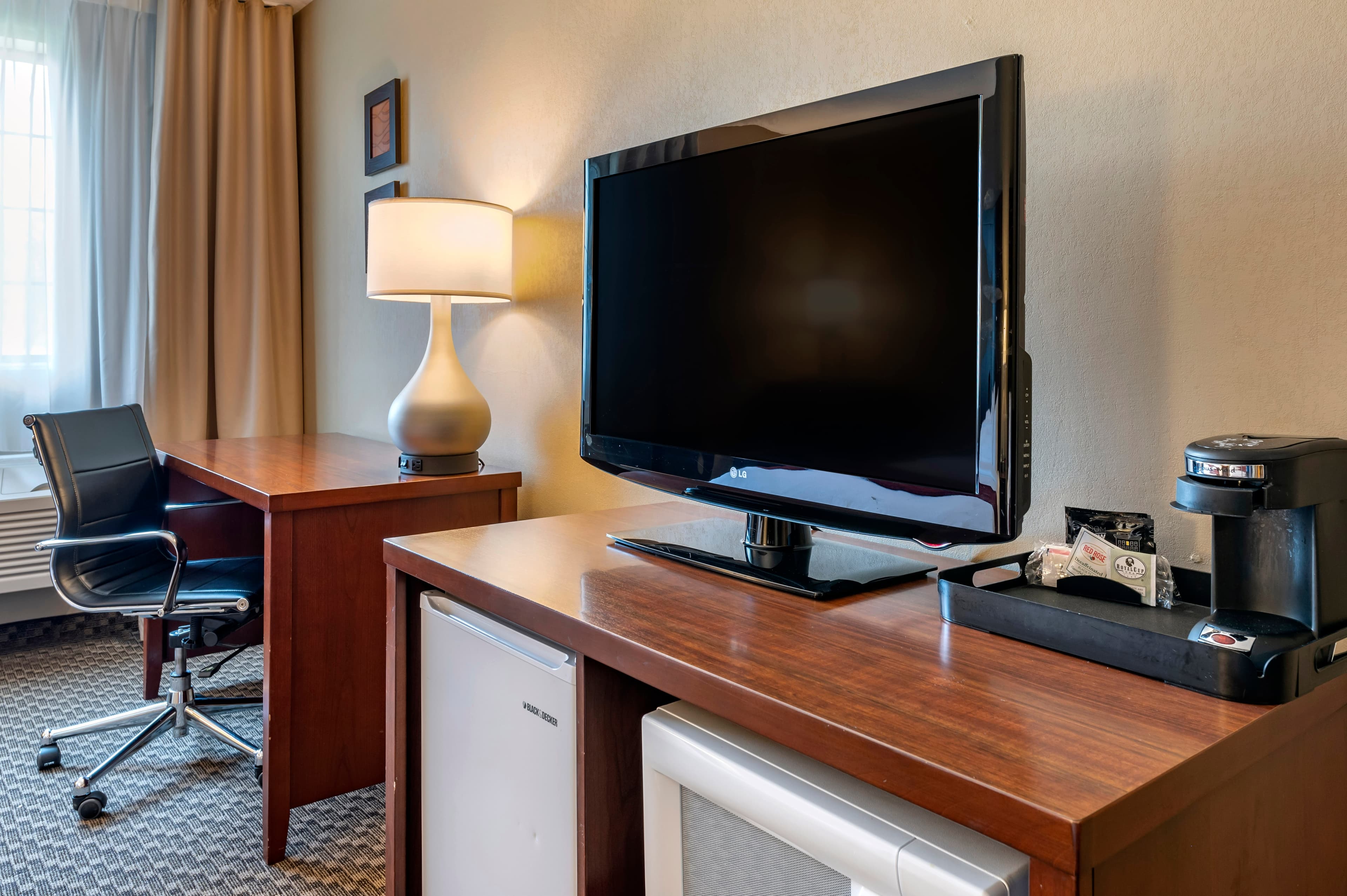 Comfort Inn & Suites Napoleon — 16